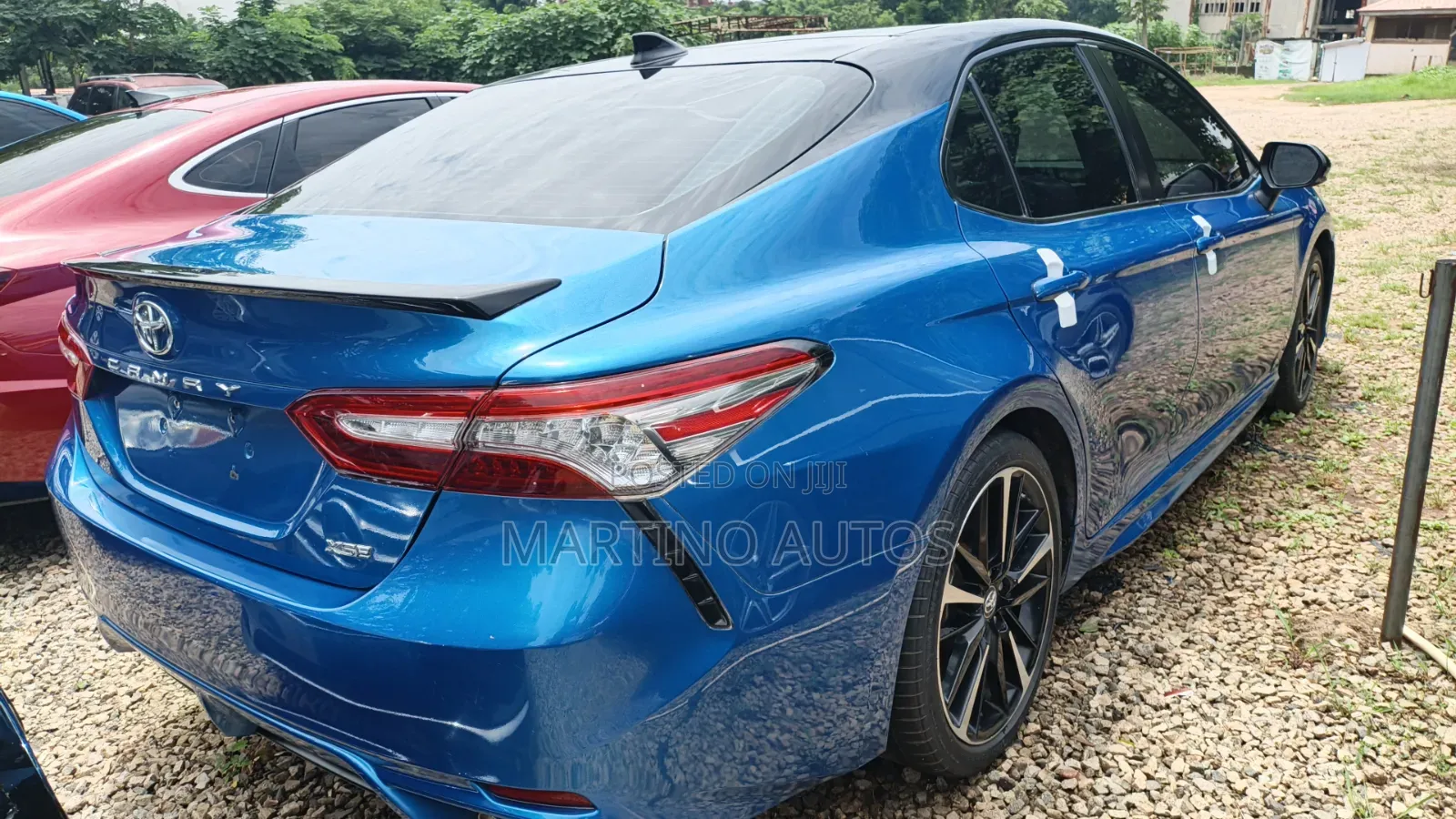 Toyota Camry 2019 Blue