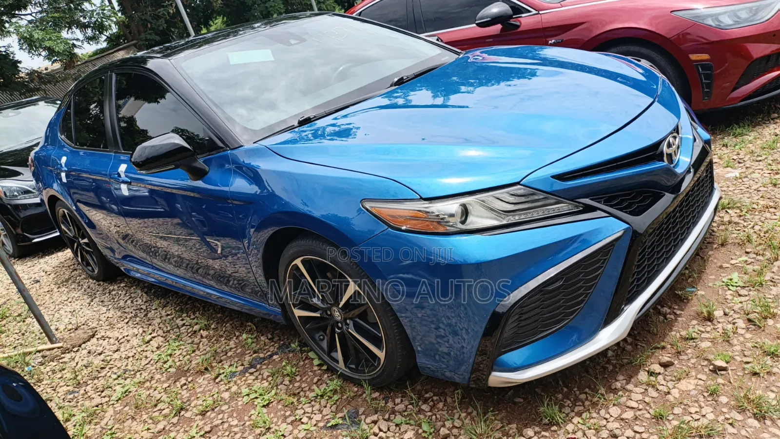Toyota Camry 2019 Blue