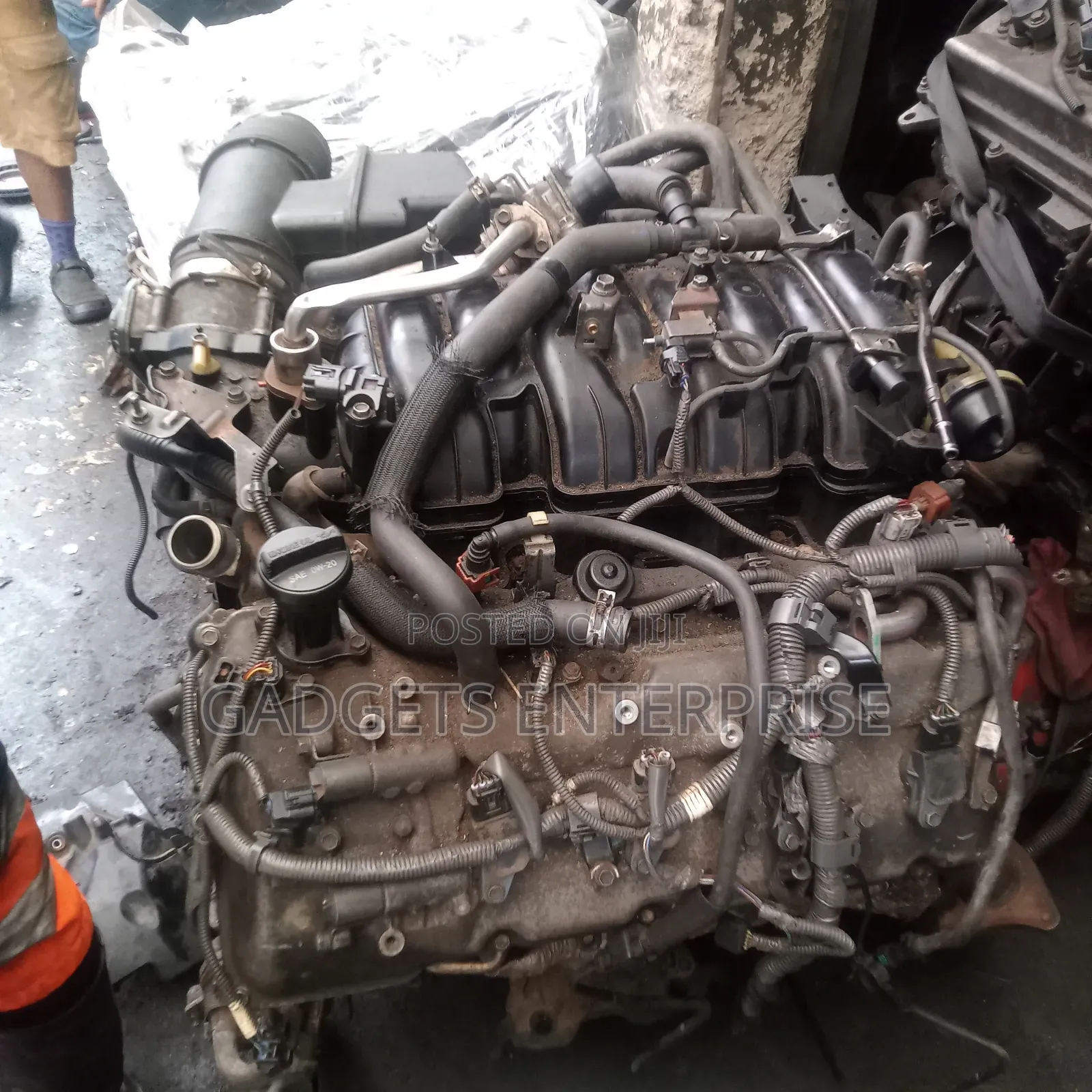Complete Engine 1 UR for Prado Jeep and GS 460 and Land Cruiser