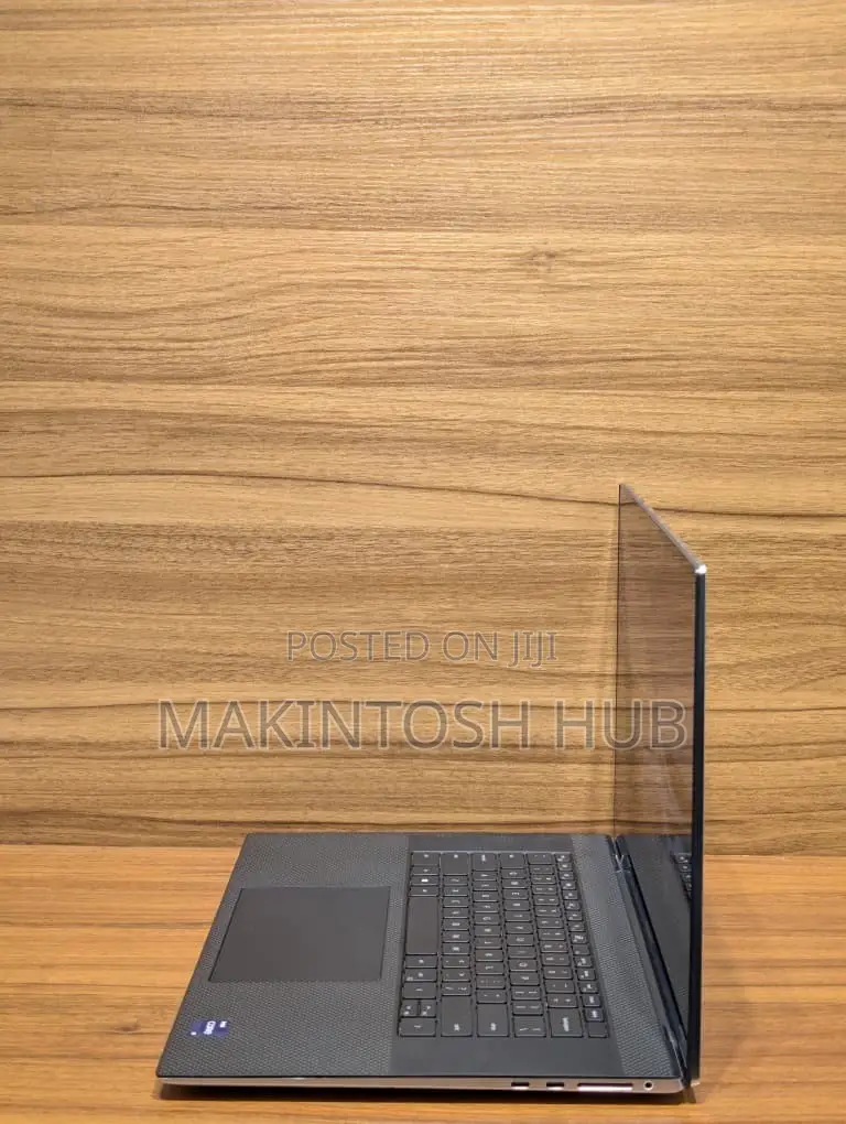 Laptop Dell XPS 17 9710 32GB Intel Core i9 SSD 1T