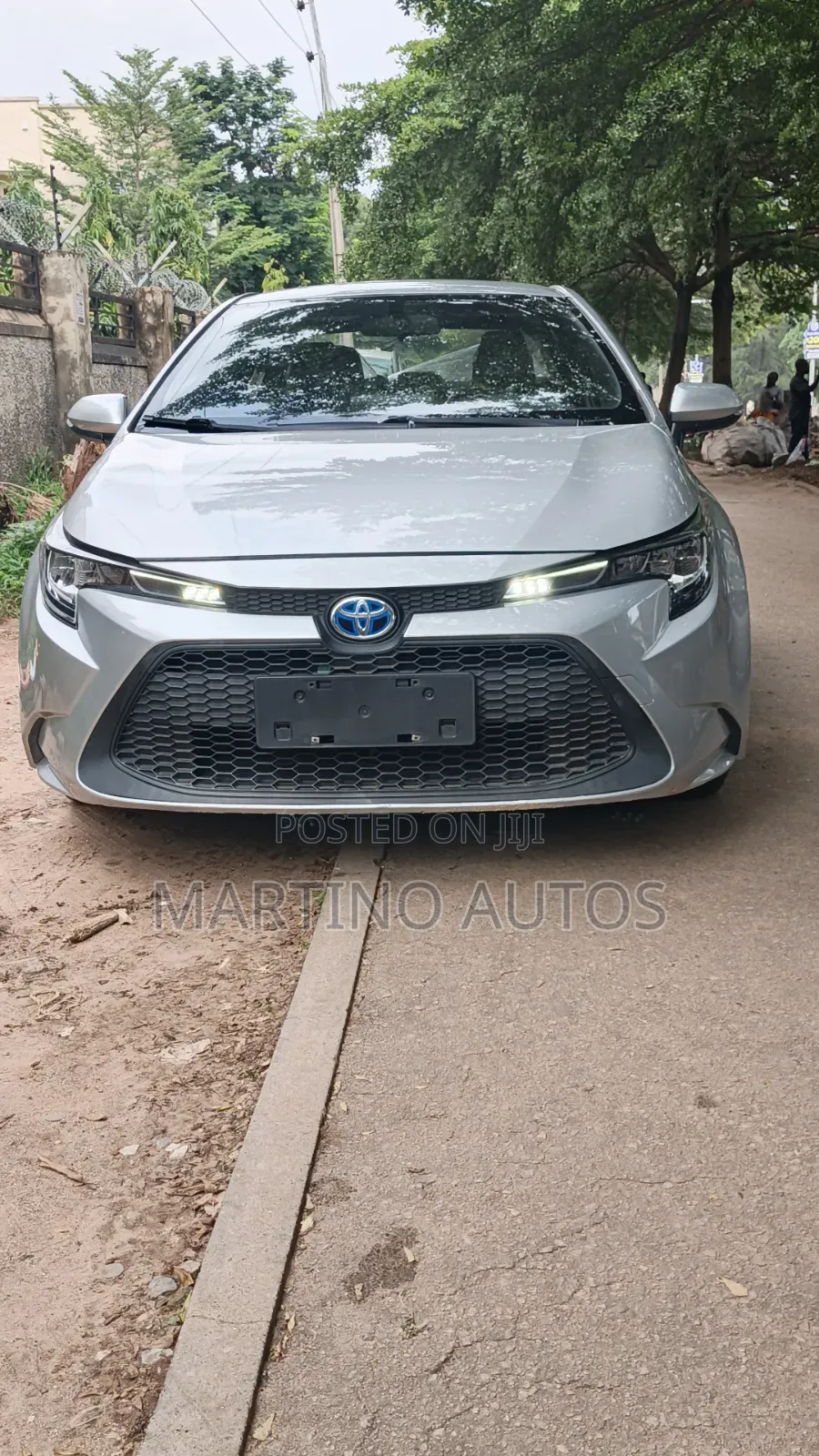 Toyota Corolla 2023 Silver