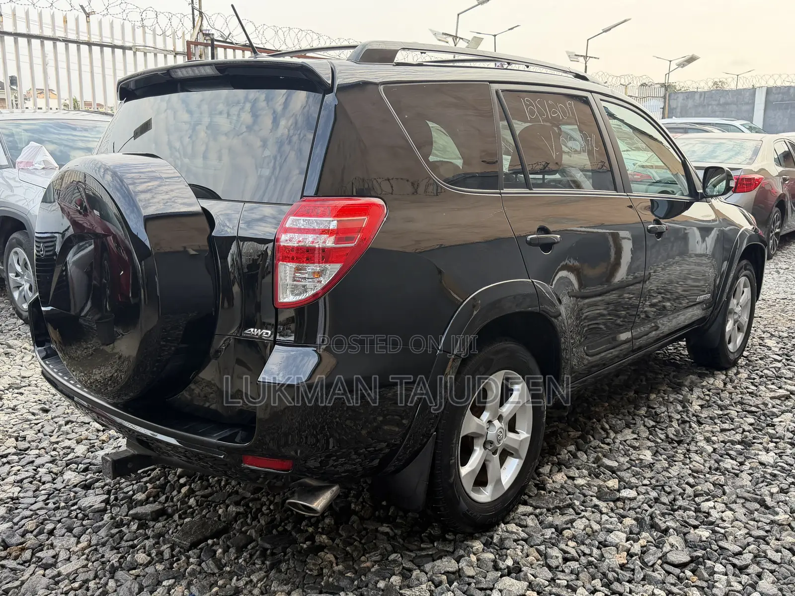 Toyota RAV4 2.5 Limited 2010 Black