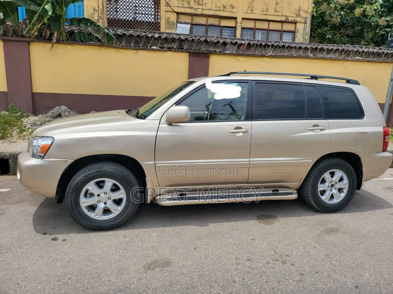 Toyota Highlander 2004 Gold