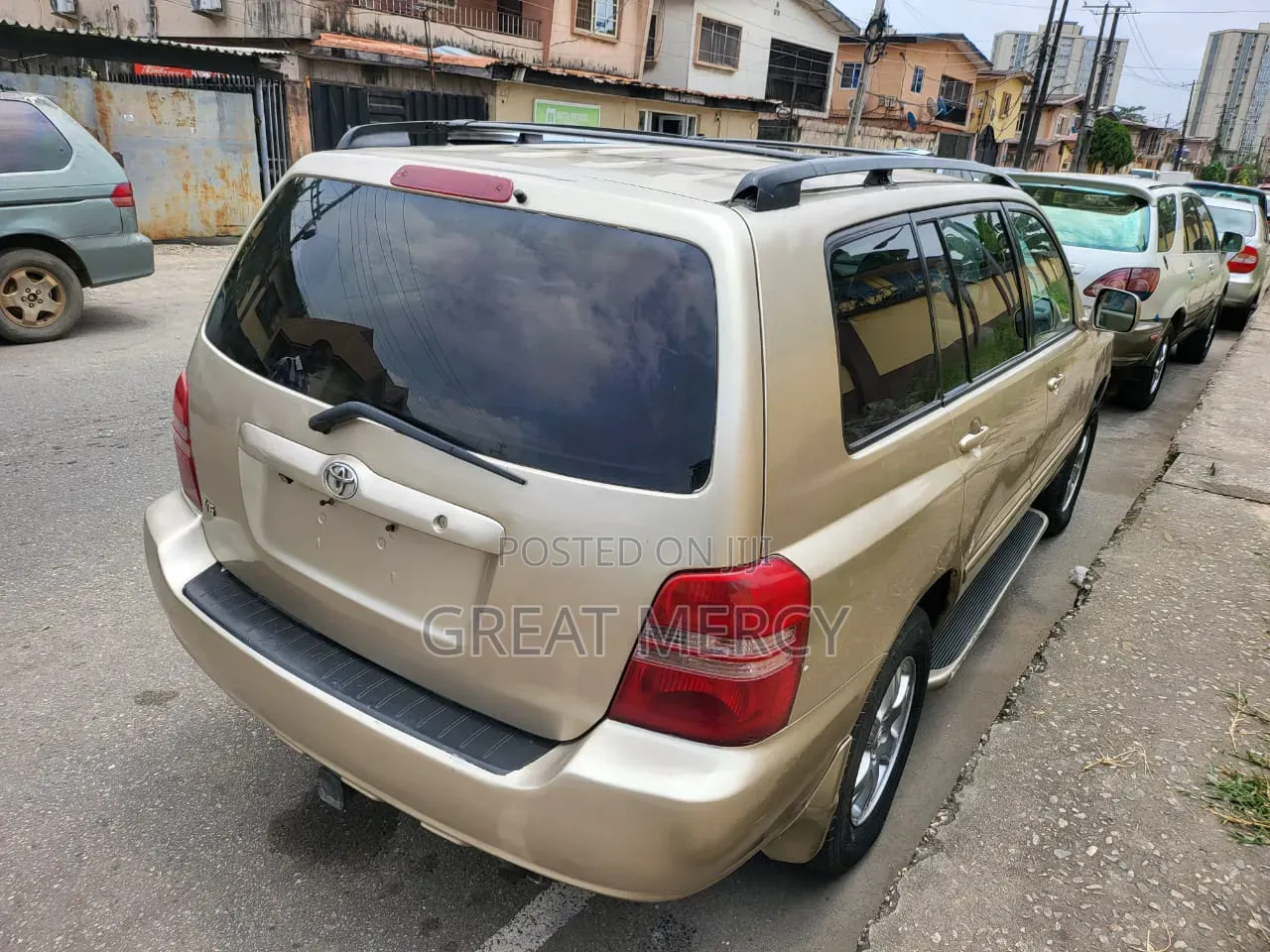 Toyota Highlander 2004 Gold