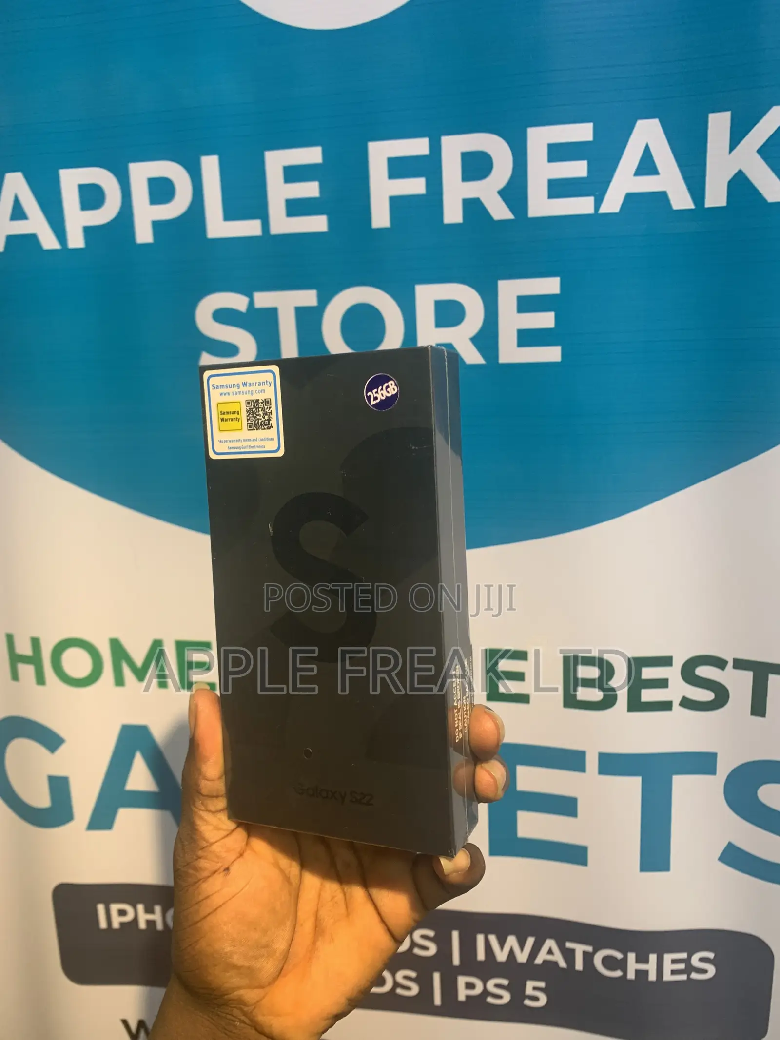 New Samsung Galaxy S22 5G 256 GB Black
