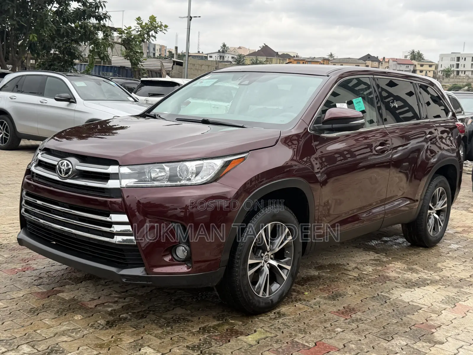 Toyota Highlander LE V6 2019 Burgundy