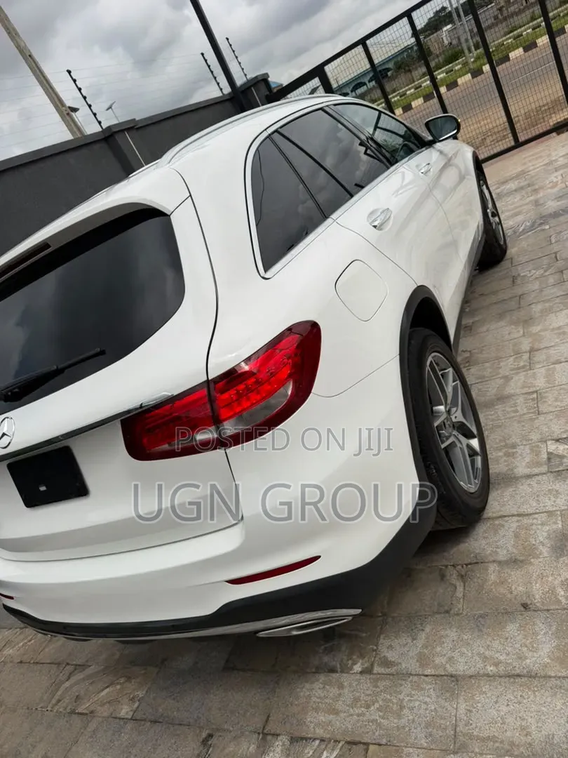 Mercedes-Benz GLC-Class 2019 White