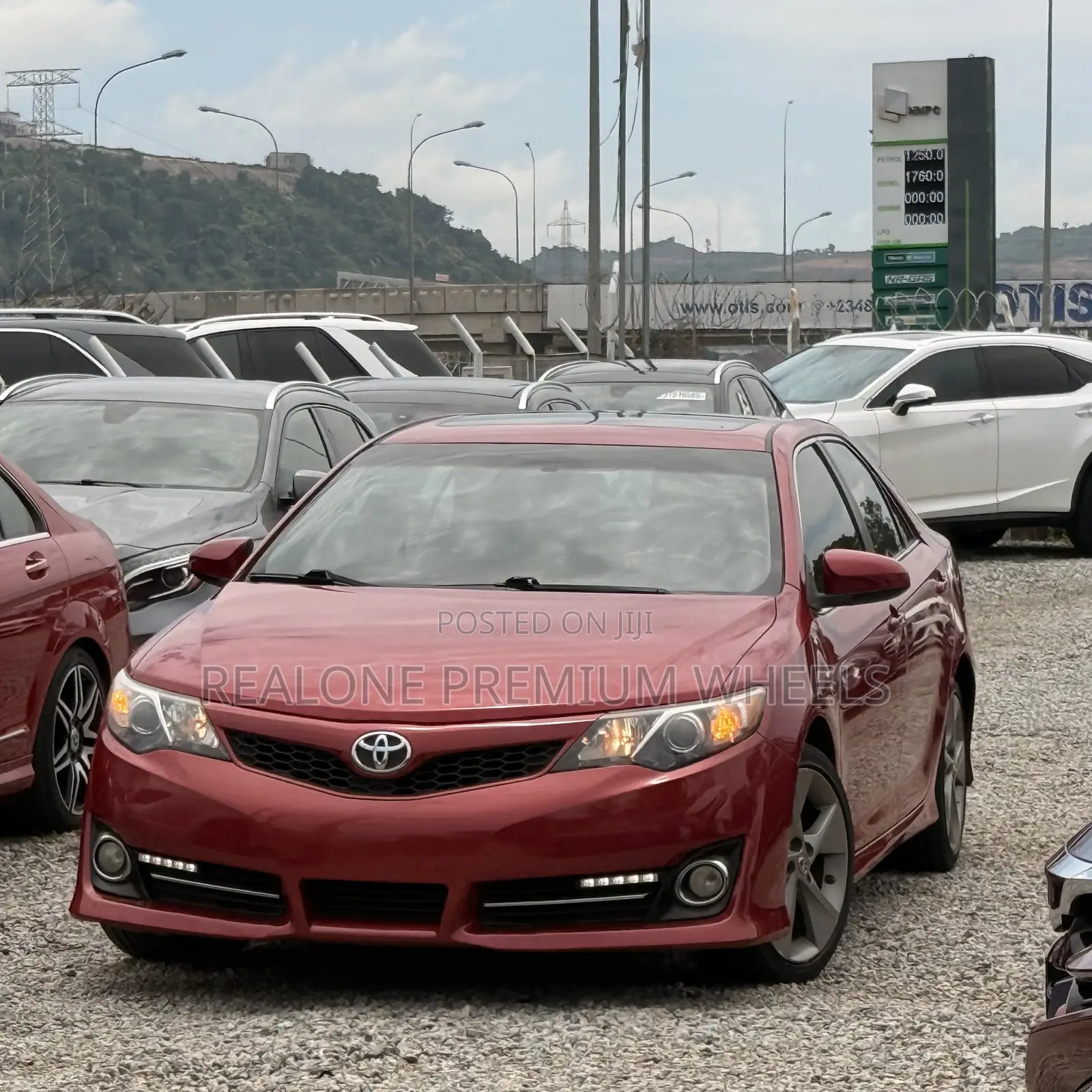 Toyota Camry 2013 Red