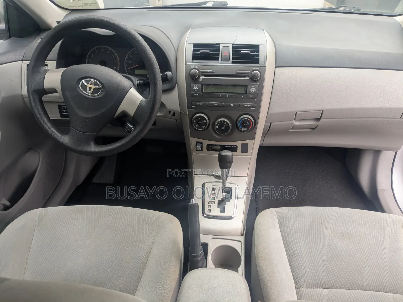 Toyota Corolla 2011 Silver