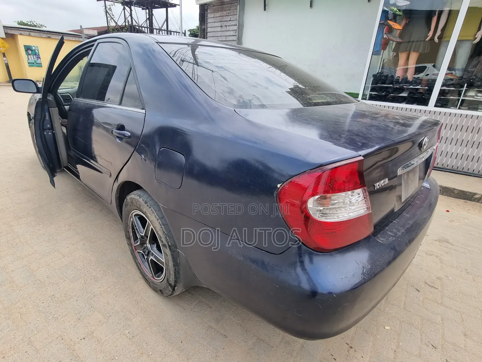 Toyota Camry LE 4dr Sedan (2.4L 4cyl 4A) 2004 Blue