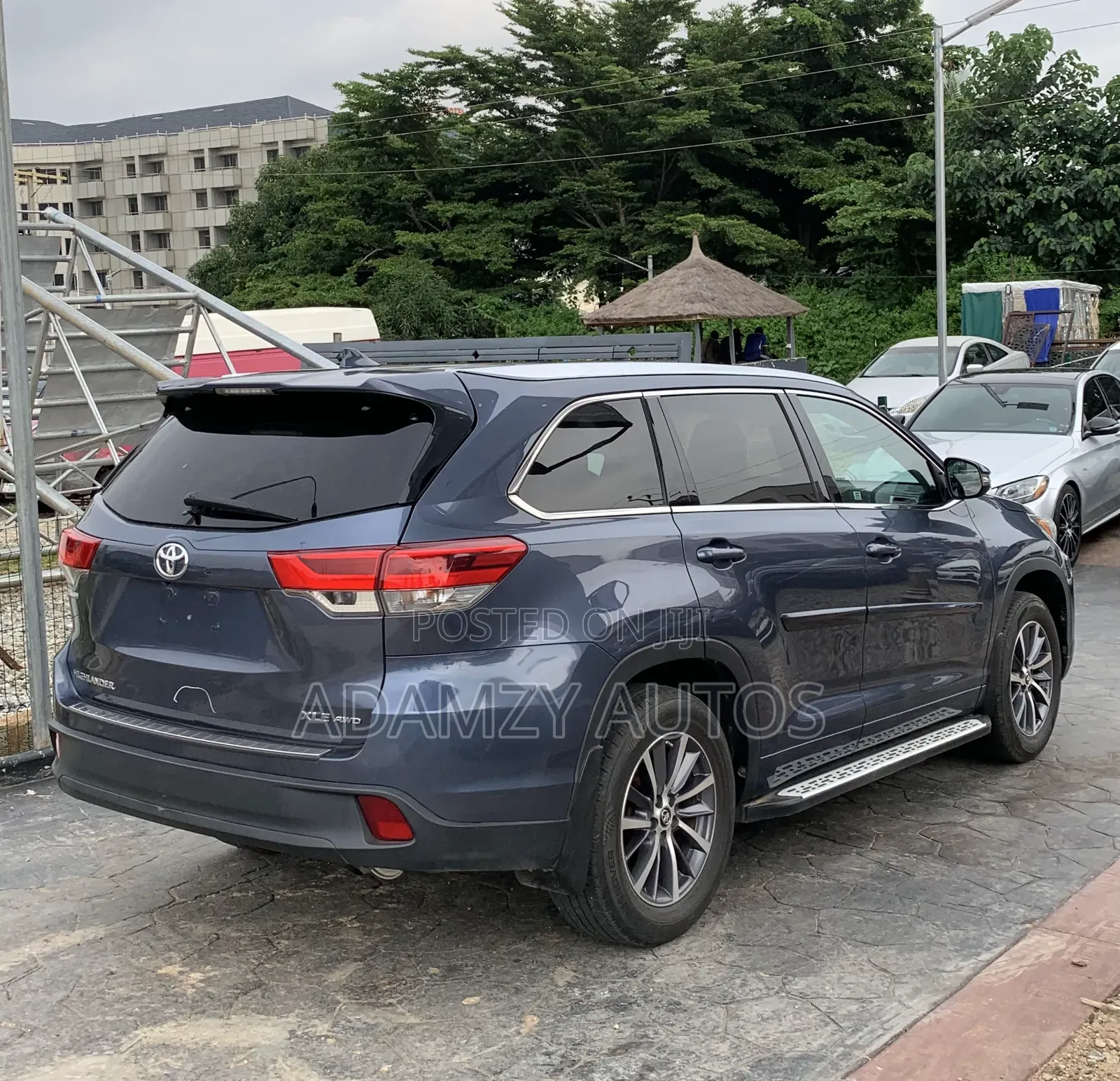 Toyota Highlander 2017 Blue