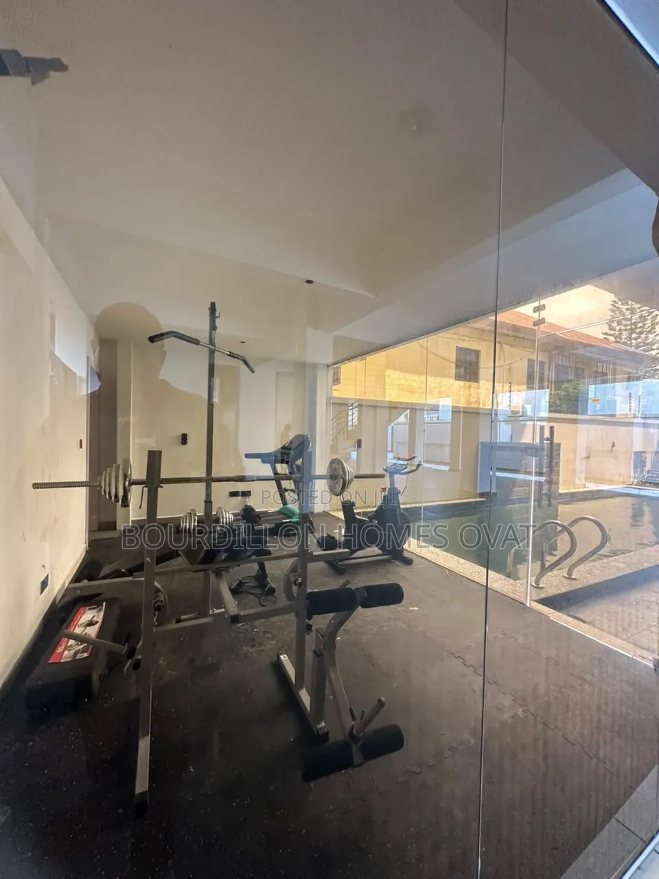 3bdrm Apartment in Lekki Phase 1 Lagos for sale
