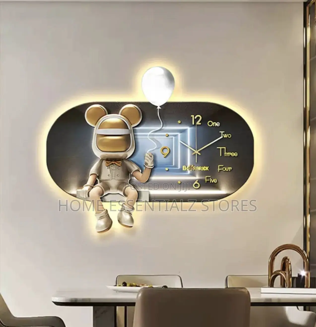 3D LED Bearbrick Astronaut Wall Clock With Balloon - Luxury Wall Decor