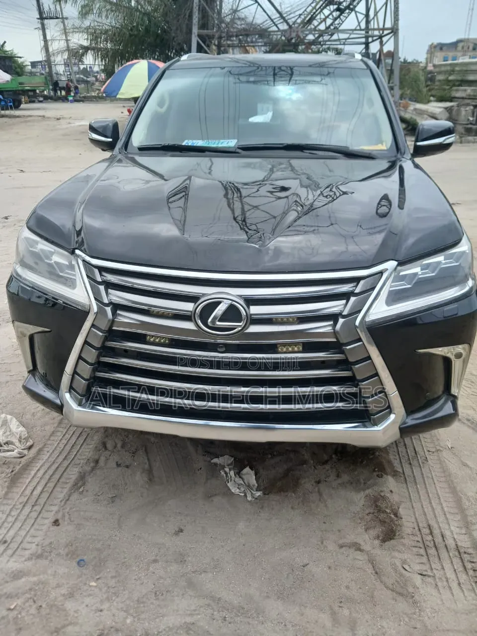 Lexus LX 570 2011 Black
