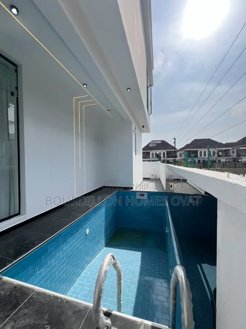 5bdrm Duplex in Orchid Lekki Lagos for sale