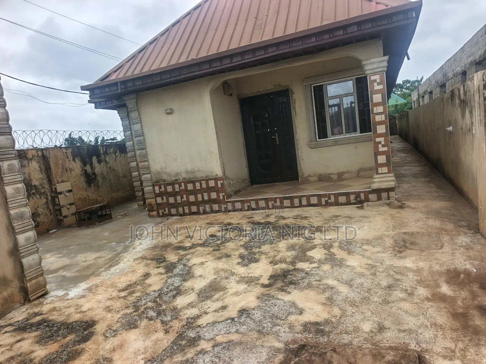 1bdrm Block of Flats in Iragon Ikoga, Badagry / Badagry for rent
