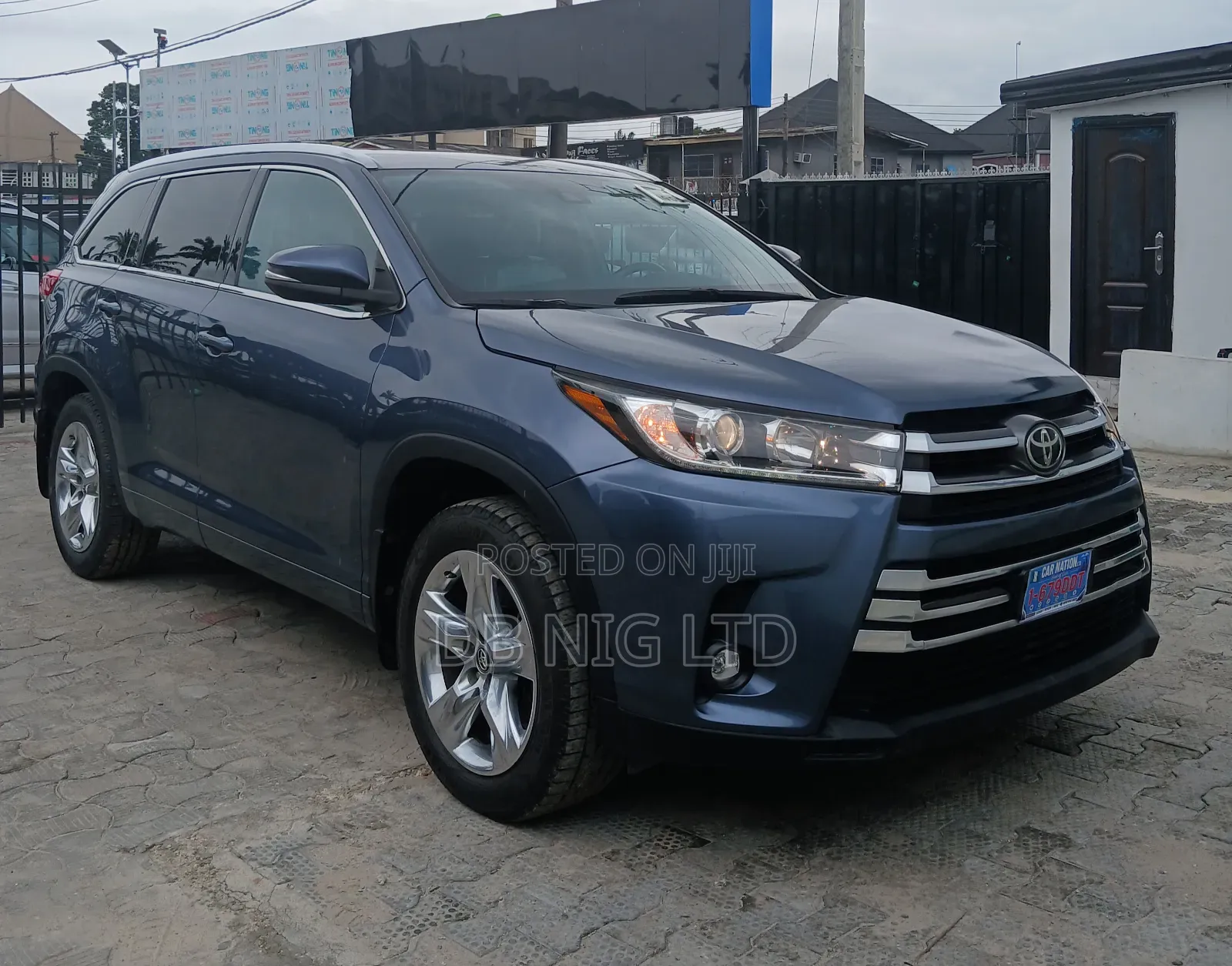 Toyota Highlander Limited 2019 Blue