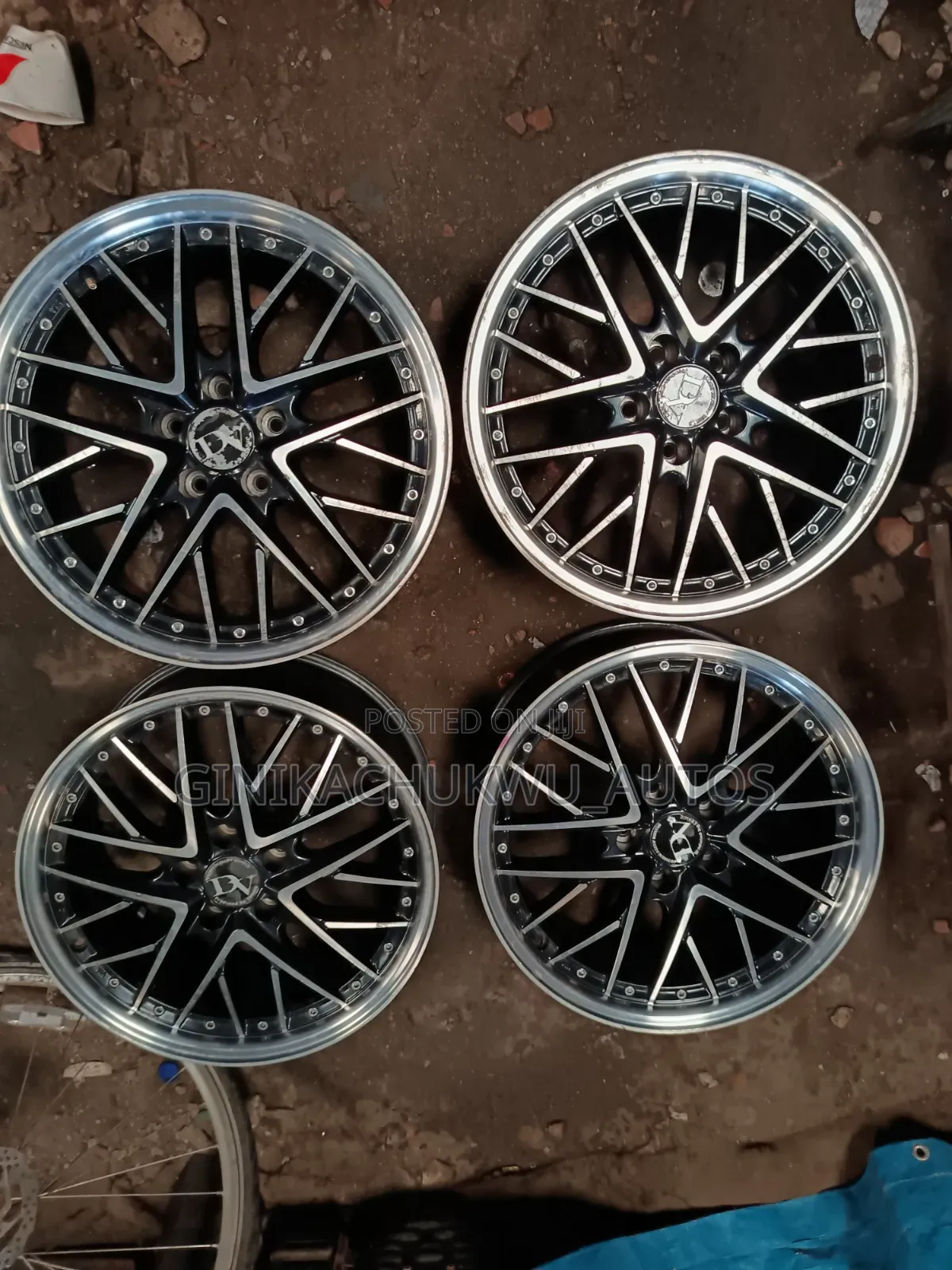 18 Rim Highlands, Lexus