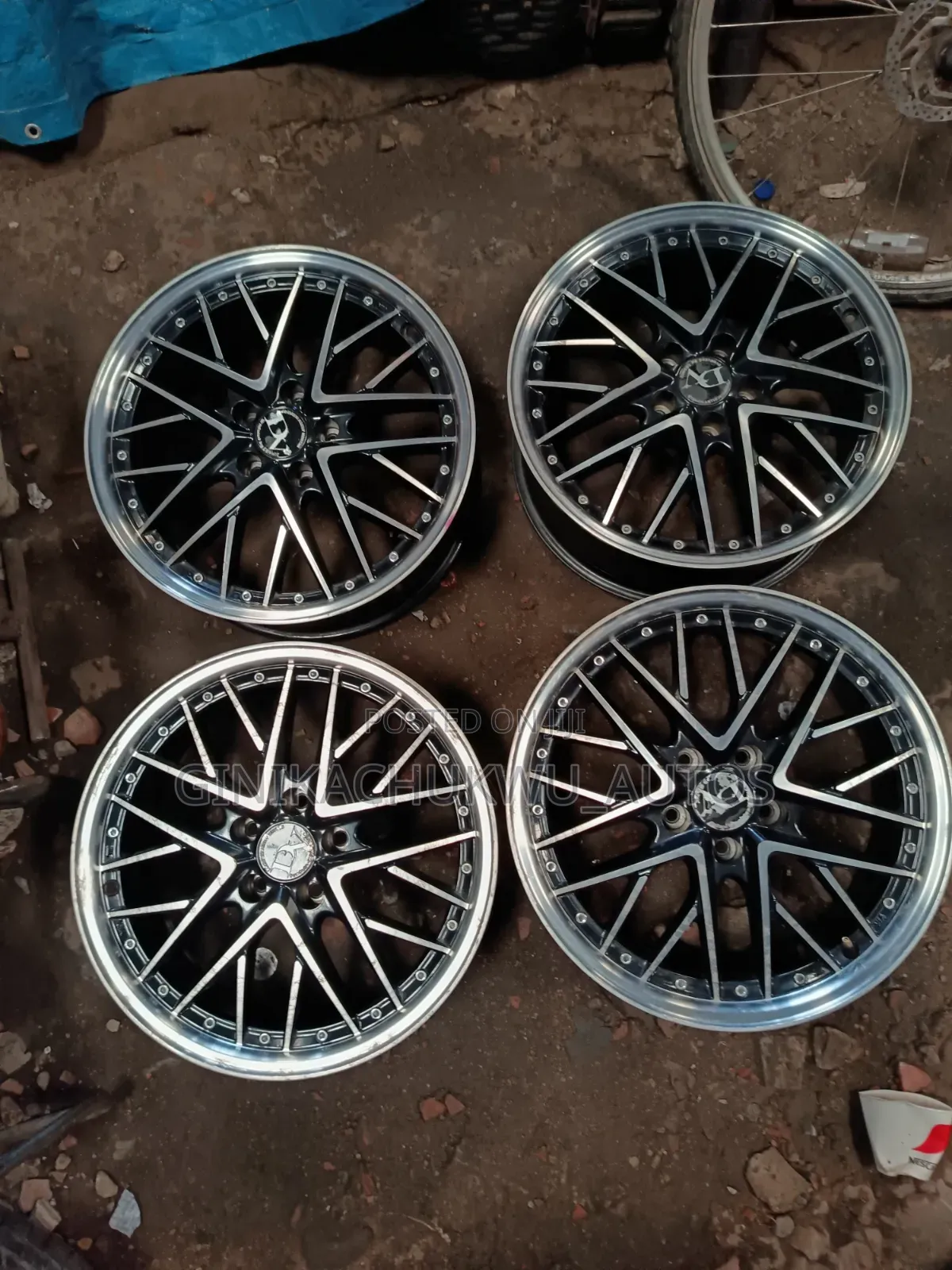 18 Rim Highlands, Lexus