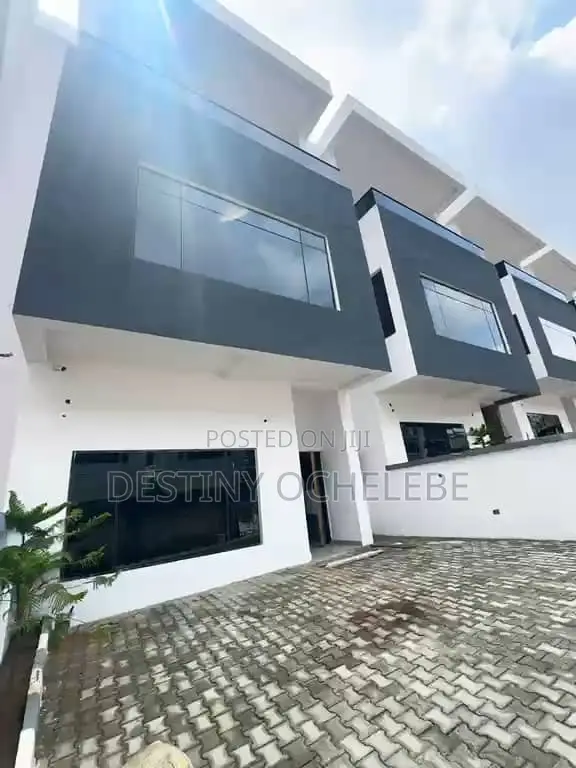 4bdrm Duplex in Guzape for sale