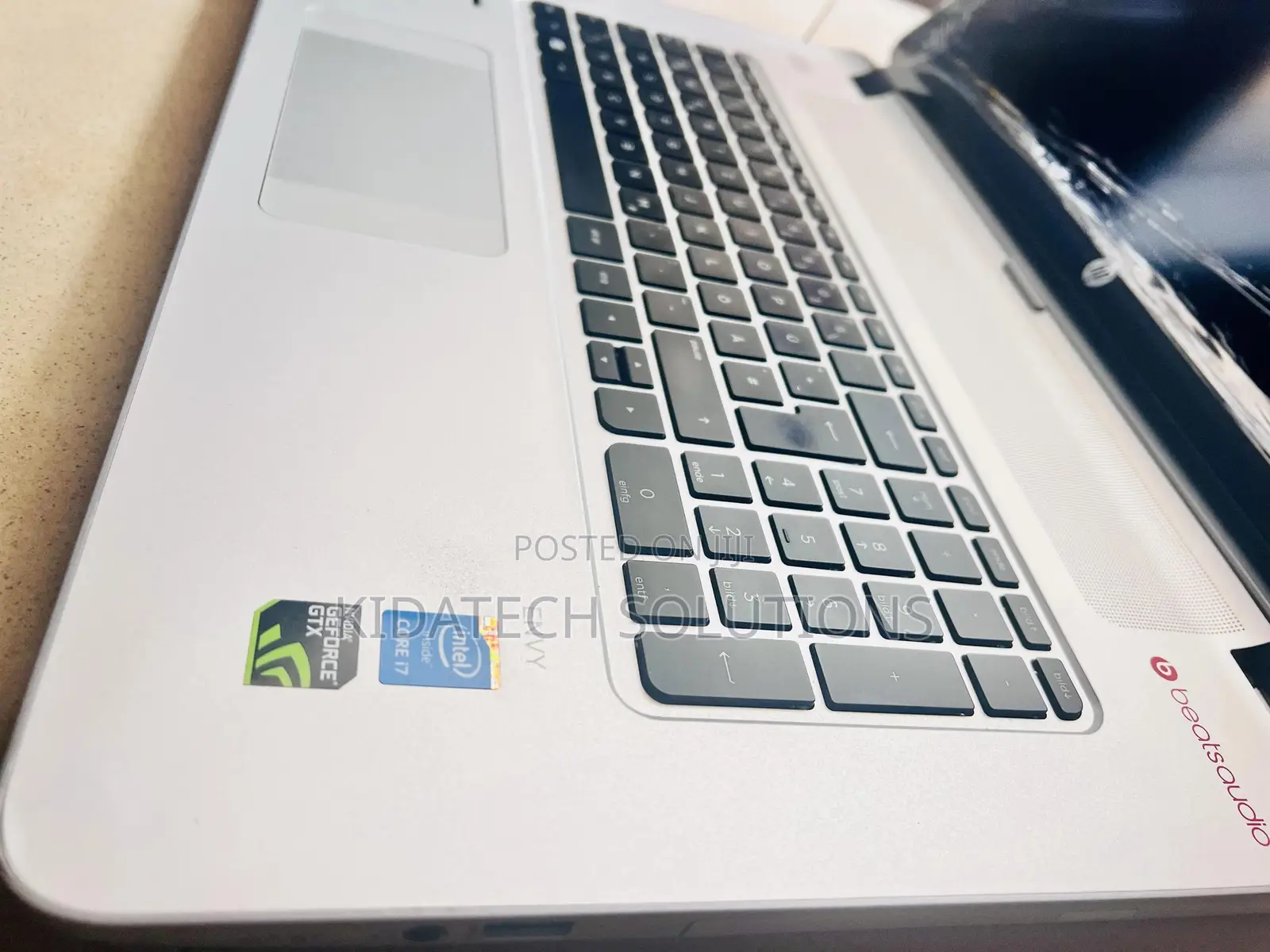 Laptop Lenovo V330 8GB Intel Core i5 SSD 256GB