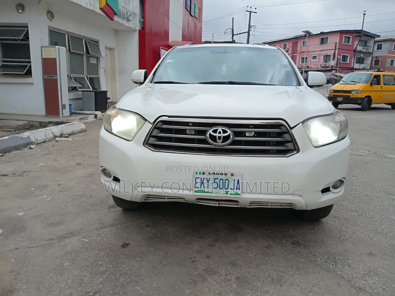 Toyota Highlander Limited 2010 White
