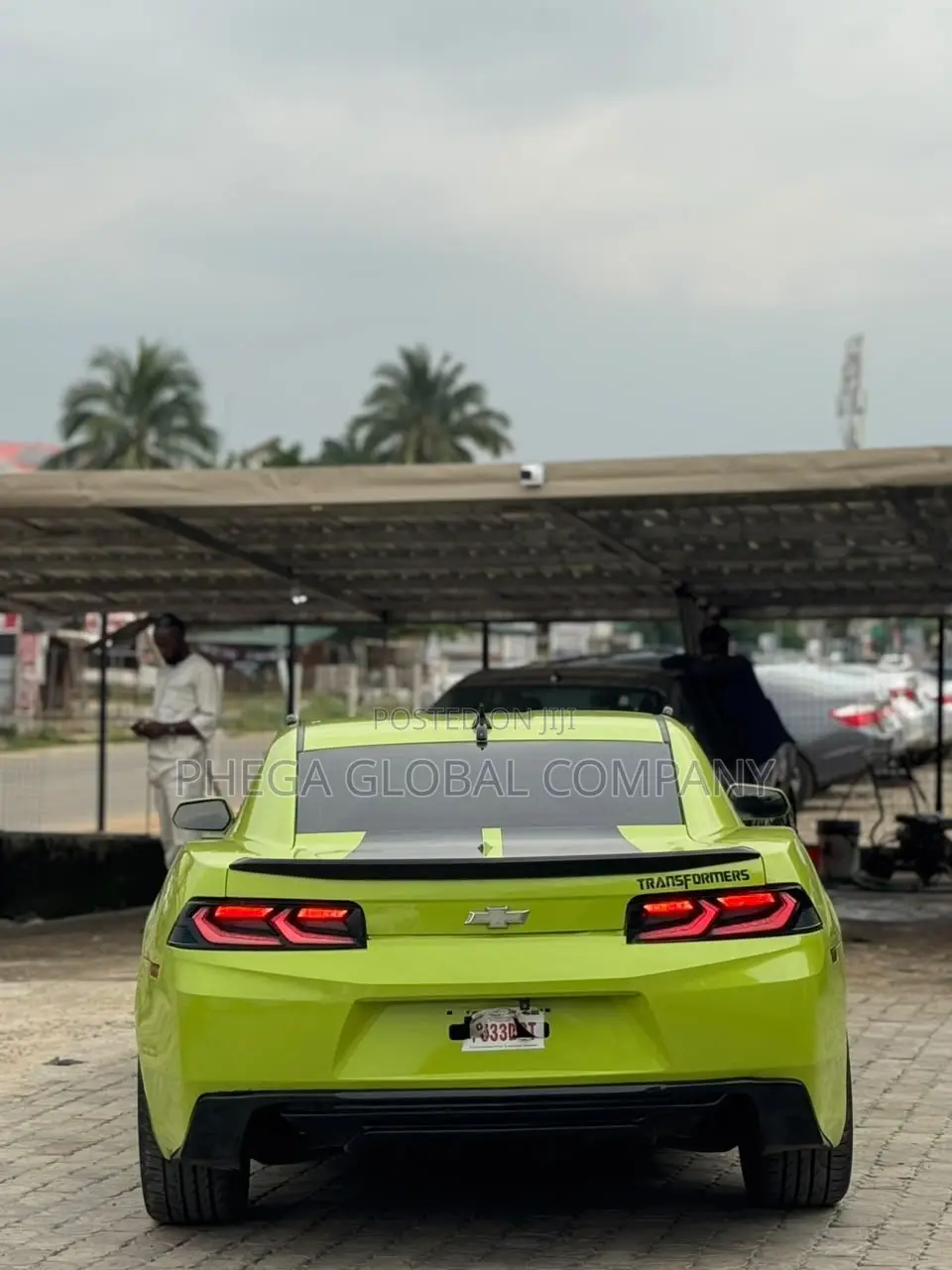 Chevrolet Camaro LS Coupe 2012
