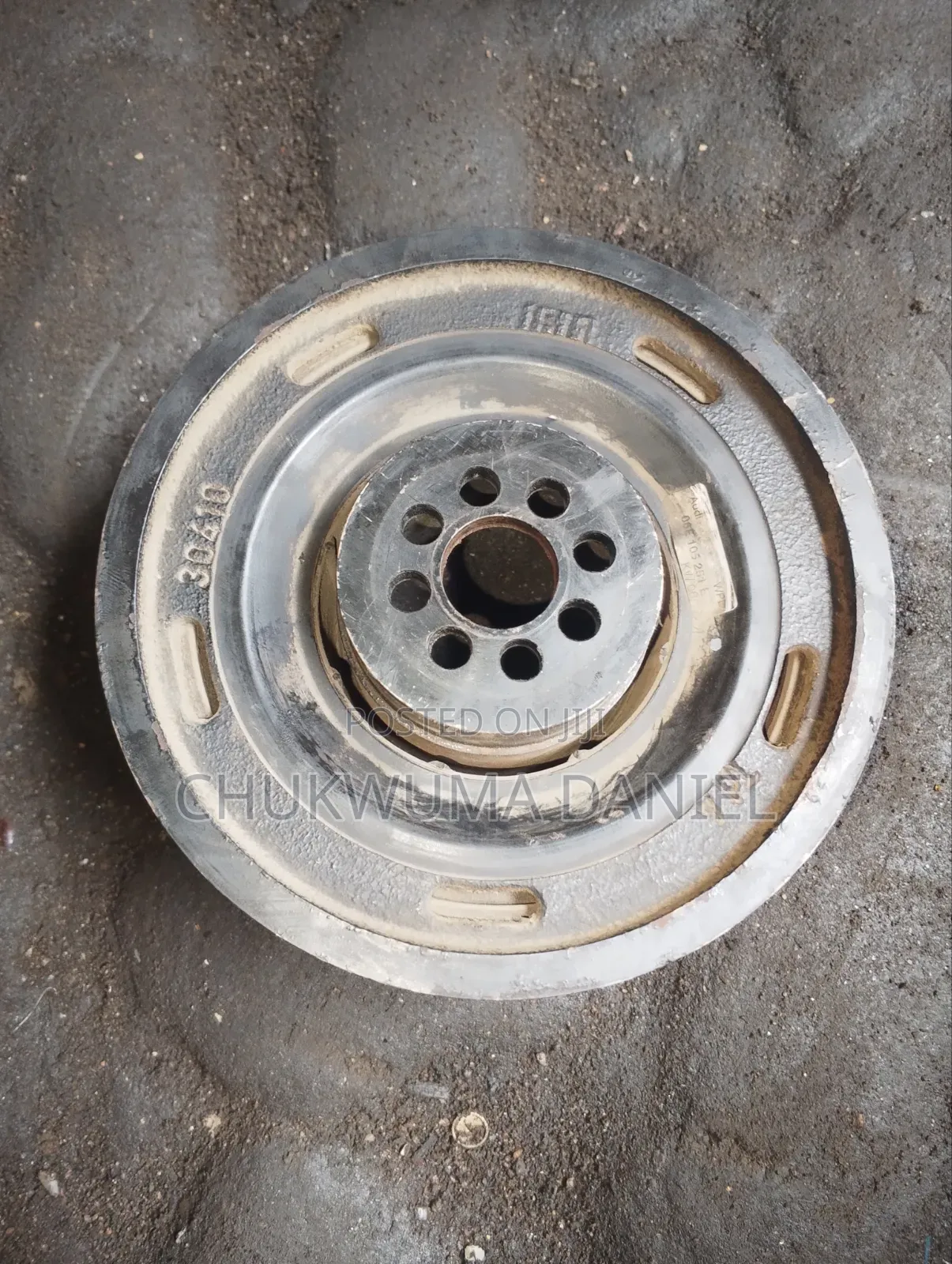 Audi Q7 Engine Pulley V6 3.0 TFSI