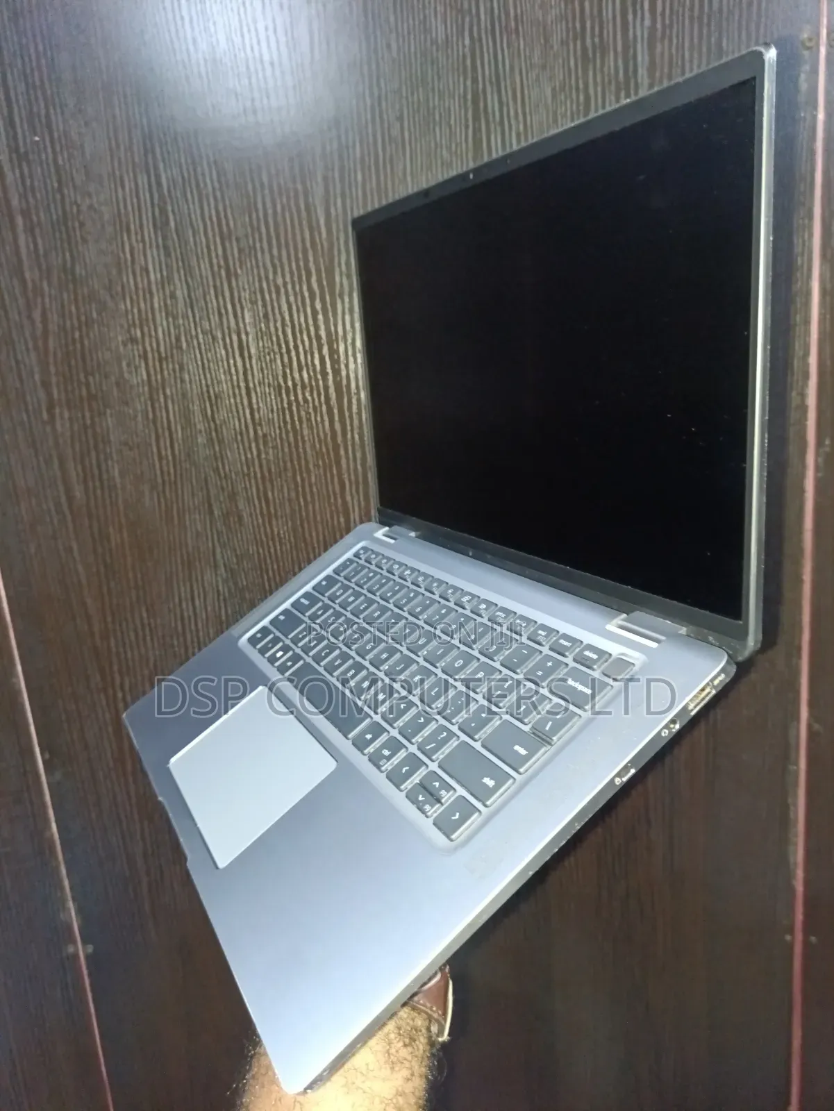 Laptop Dell Latitude 9520 16GB Intel Core i5 SSD 256GB