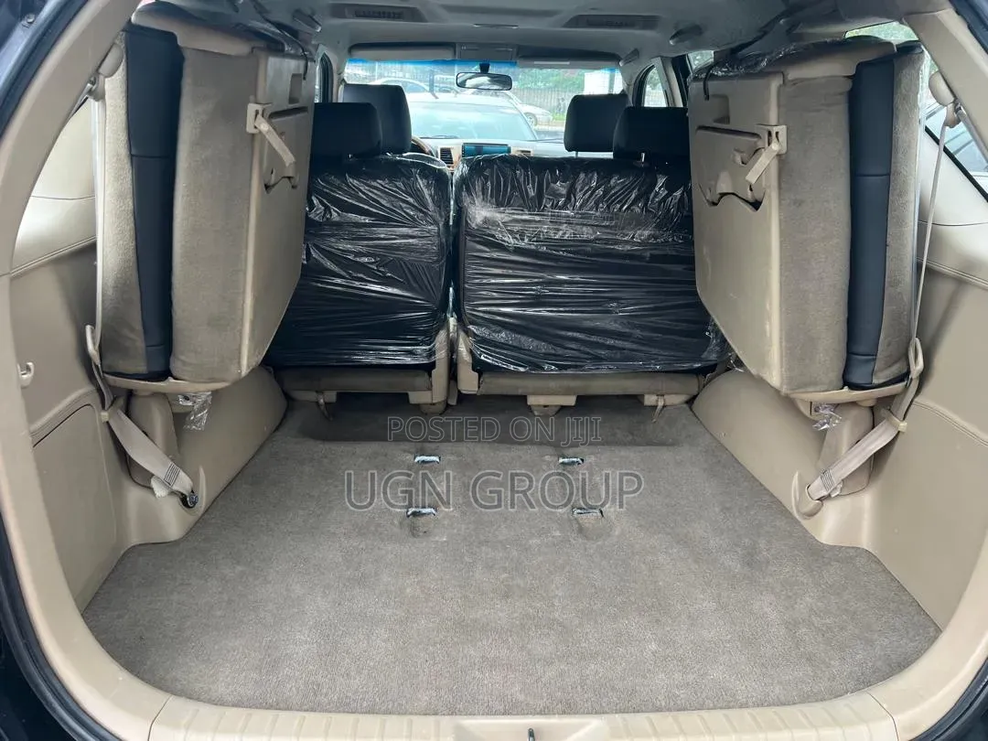 Toyota Fortuner 2015 Black
