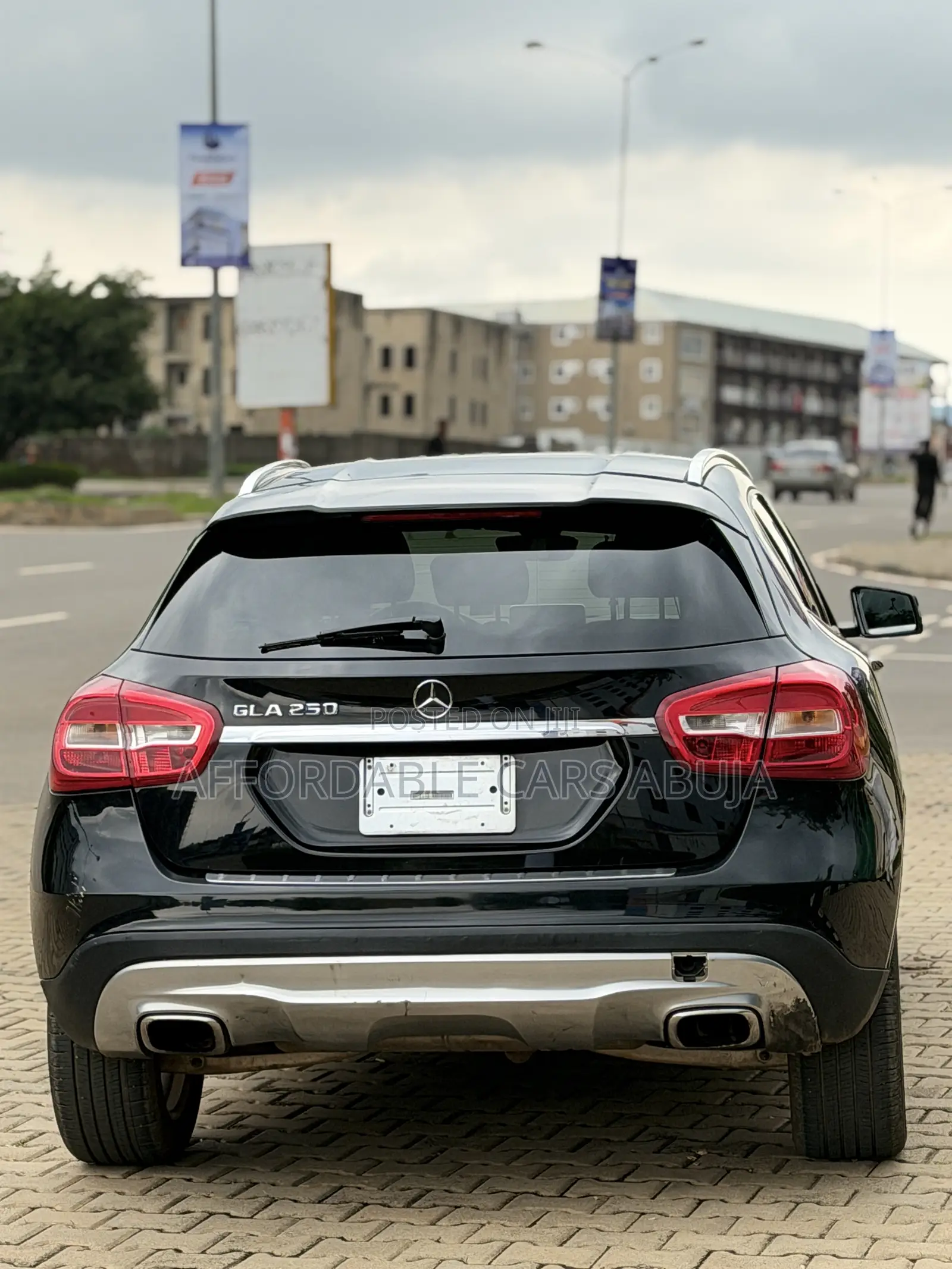 Mercedes-Benz GLA 250 2016 Black