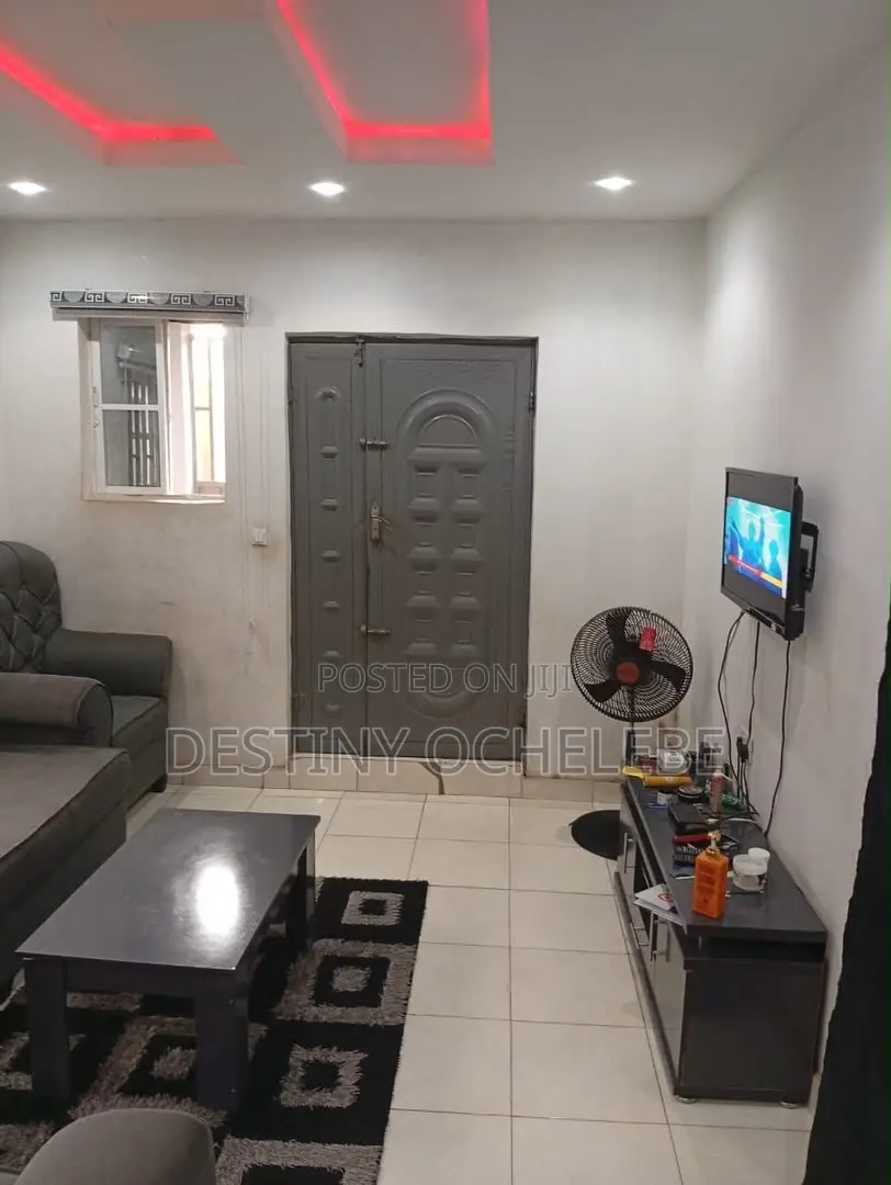 Furnished 2bdrm Apartment in Piwoyi Airport Road, Lugbe District