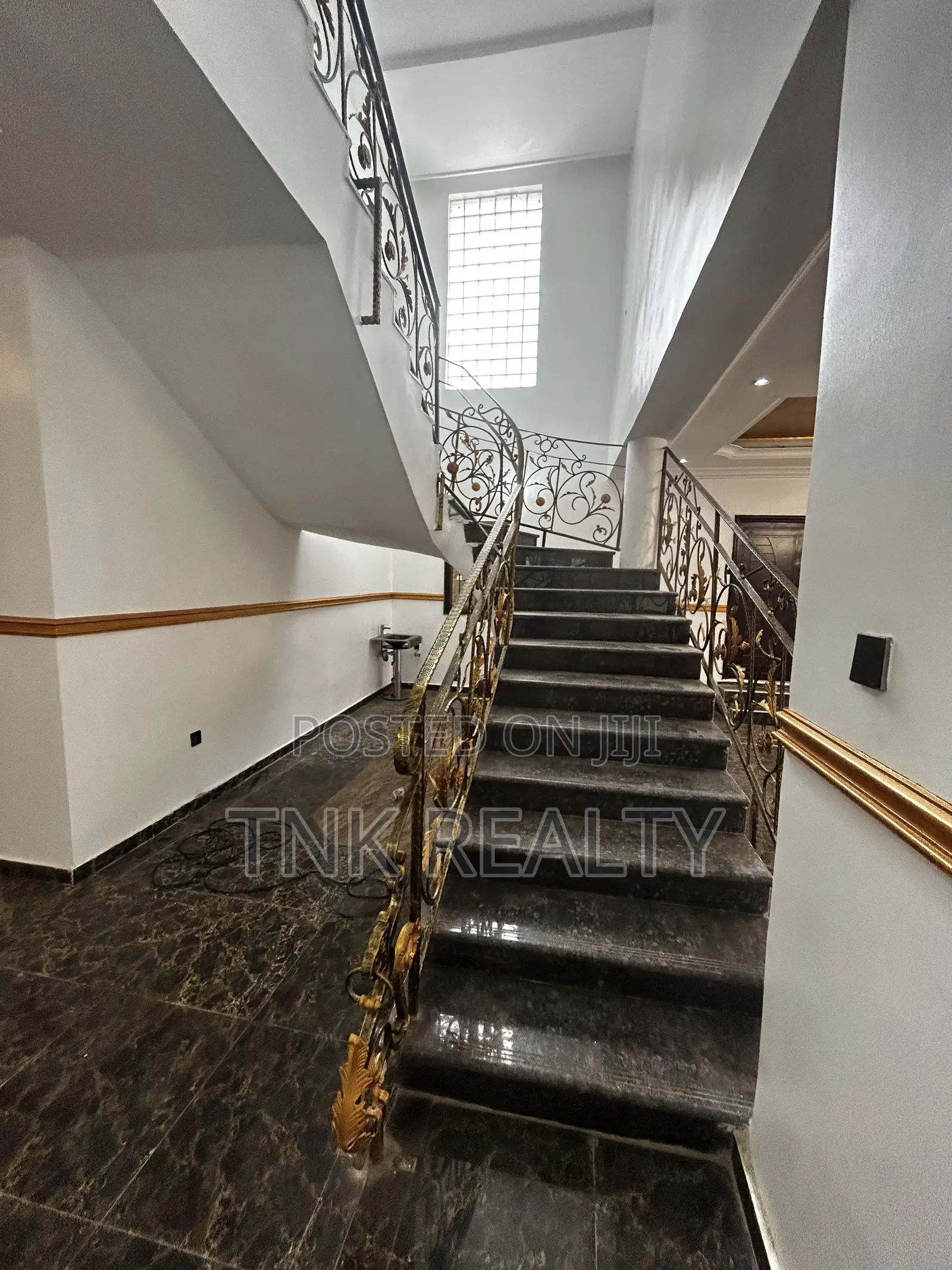 Furnished 5bdrm Duplex in Mabushi for rent