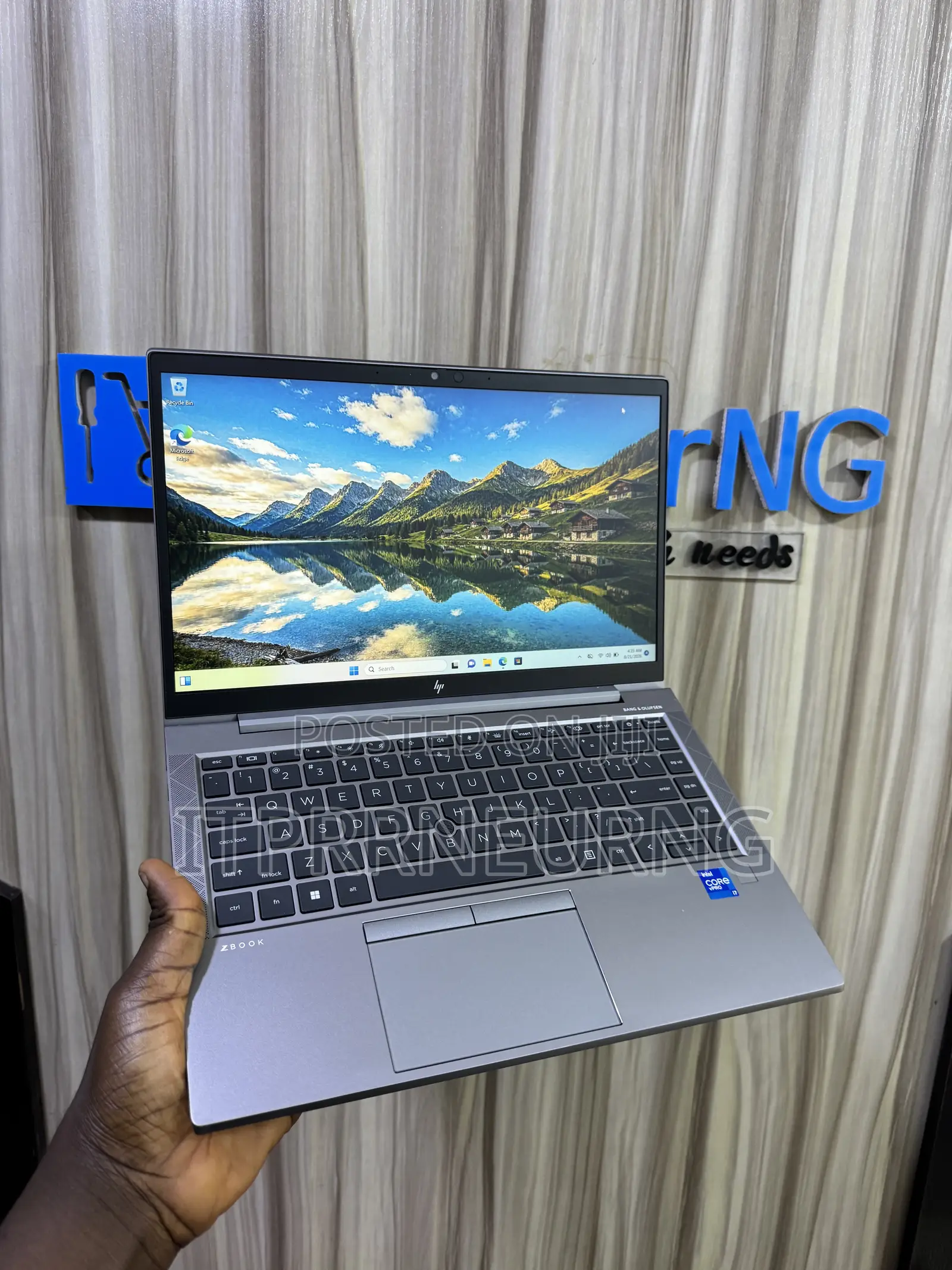 Laptop HP ZBook Firefly G8 4GB Nvidia SSD 512GB