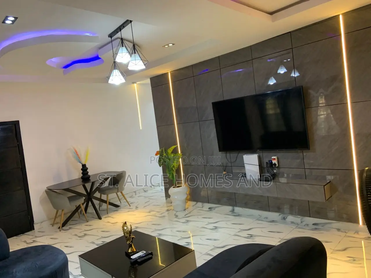 Fifteenoowsix 2 Bedroom Apartment
