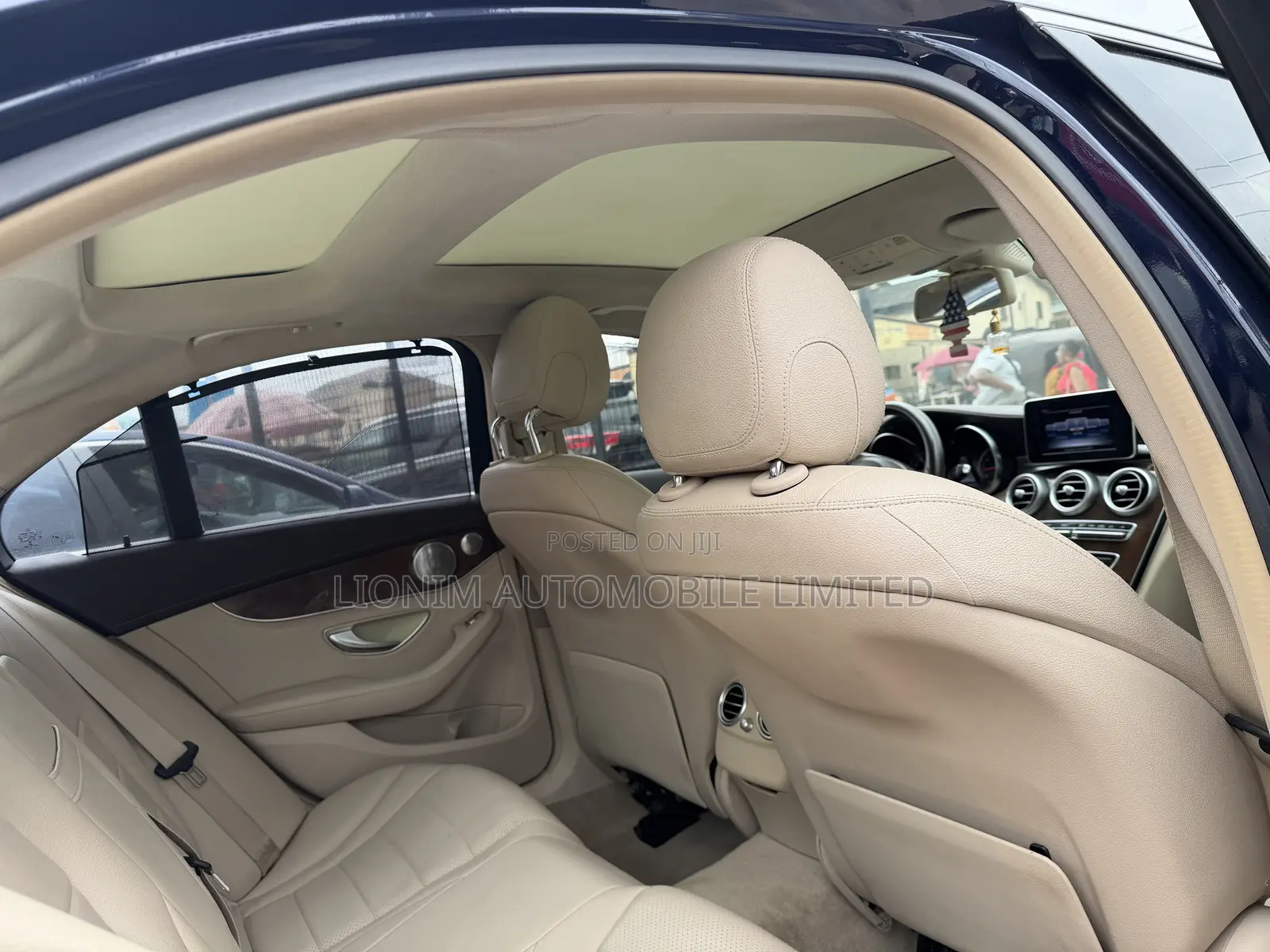 Mercedes-Benz C300 Luxury 4dr AWD 4Matic Sedan (2.0L 4cyl 7A) 2015 Blue