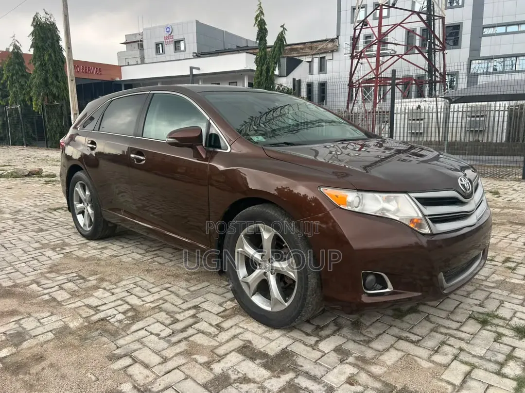 Toyota Venza 2012 Brown