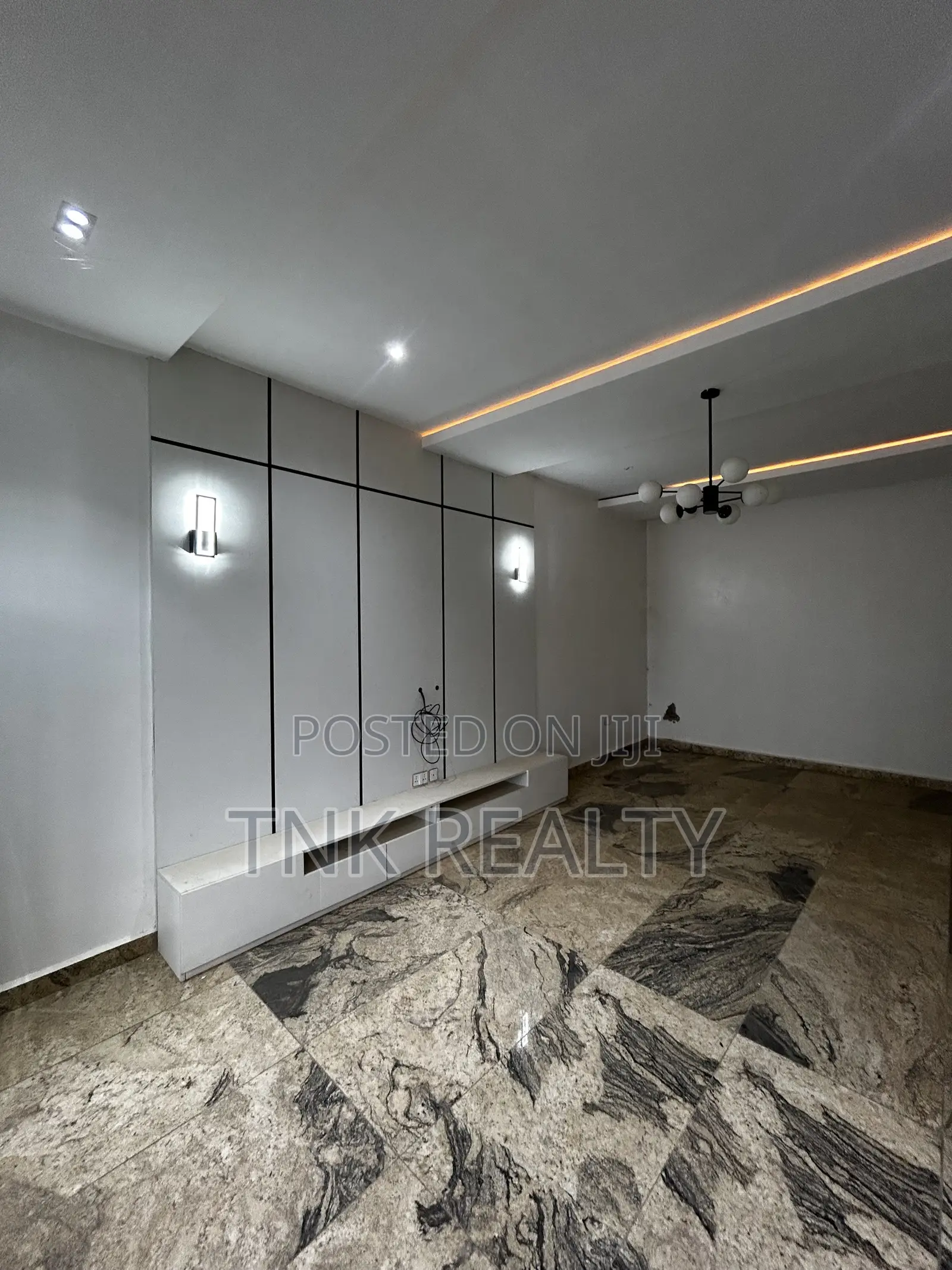 Newly Built Terrace Duplex With BQ