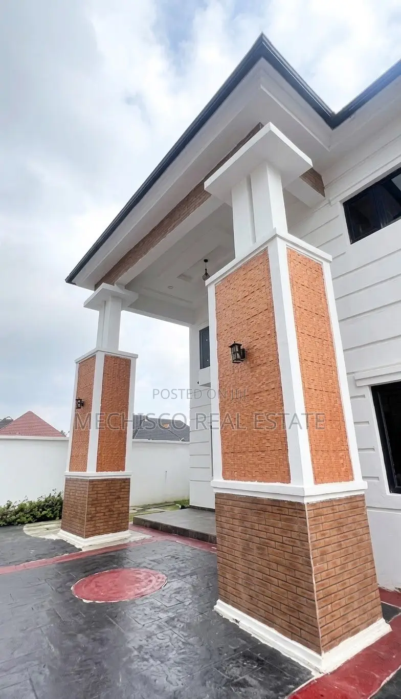 4bdrm Duplex in Rumuokwurusi for sale