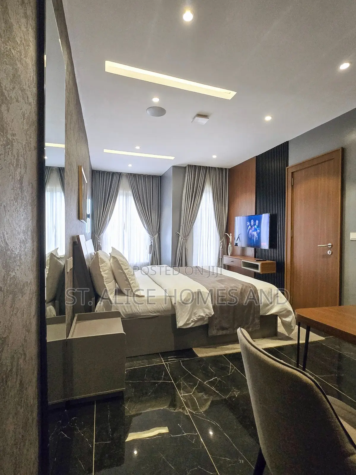 Ufuoma 4 Bedroom Apartment With Swimming Pool and Gym