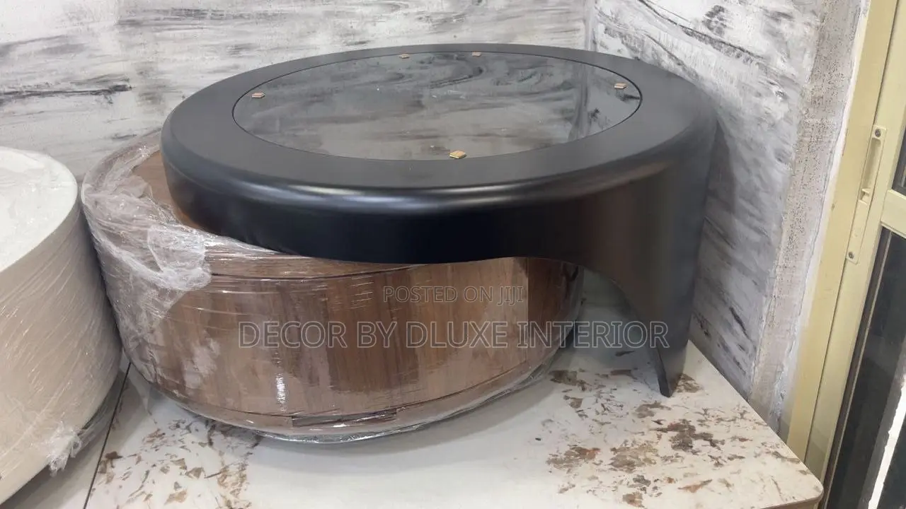 Unique Simple Round Wooden Coffee Table Set