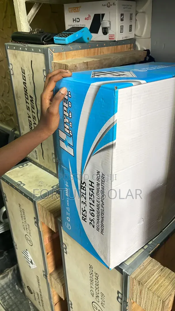 Hyper Power 3.2kwh 24v Lithium Battery With Digital Display