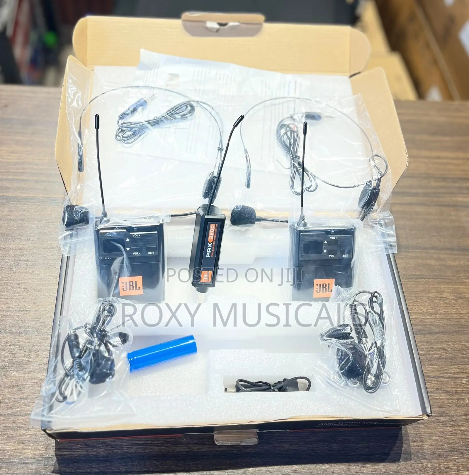 JBL Wireless Overhead Lapel/Lavalier Microphone PRX2200