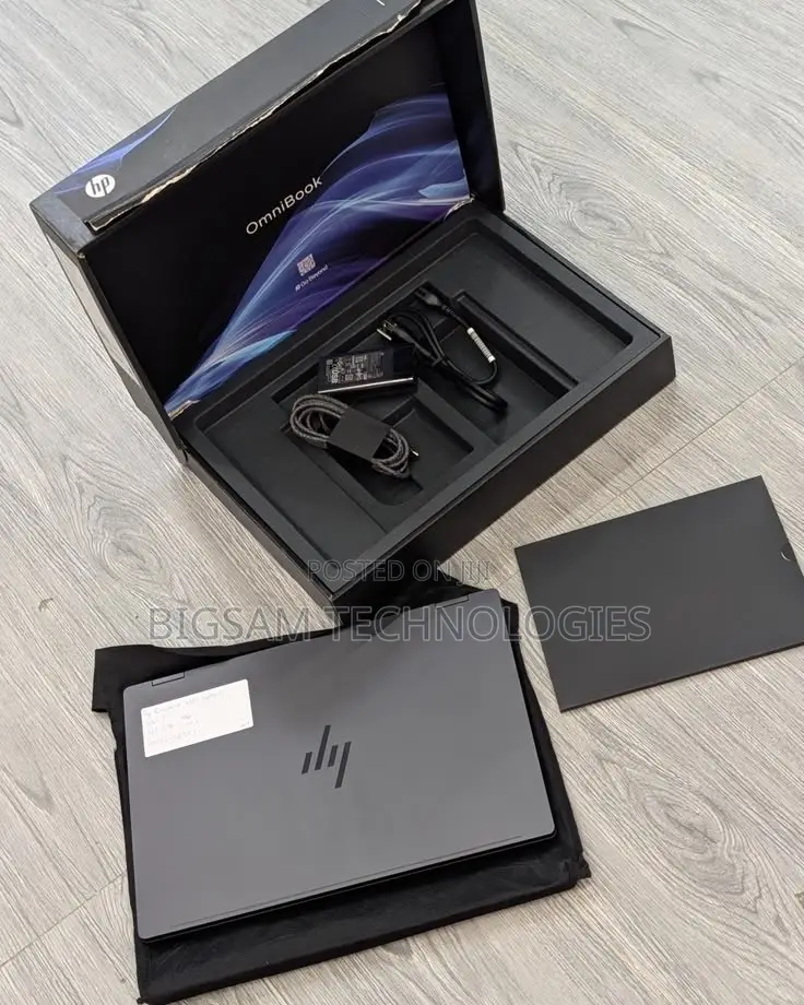 New Laptop HP OmniBook X Flip 14" 16GB Intel Core i7 SSD 512GB