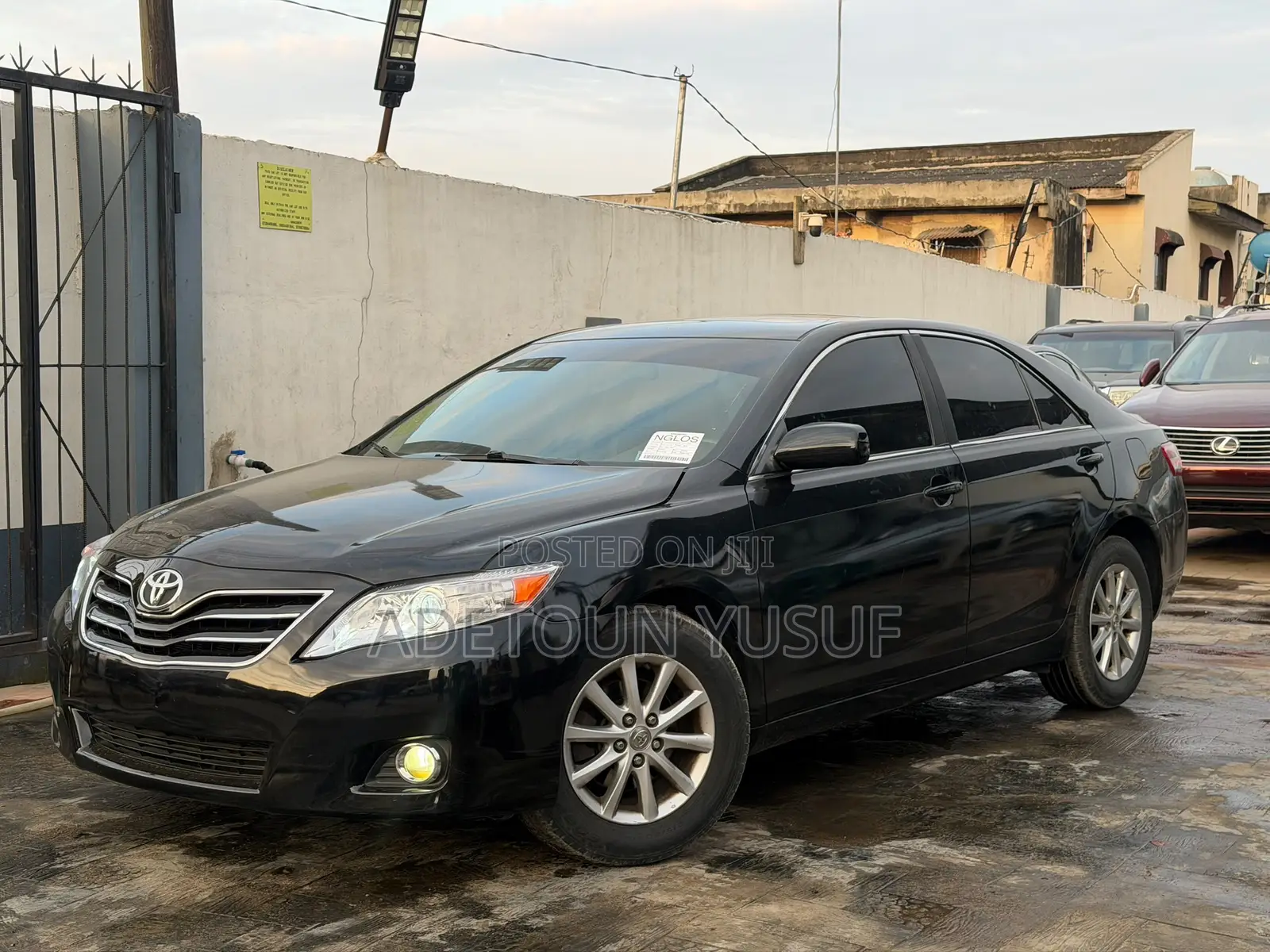 Toyota Camry XLE V6 4dr Sedan (3.5L 6cyl 6AM) 2010 Black