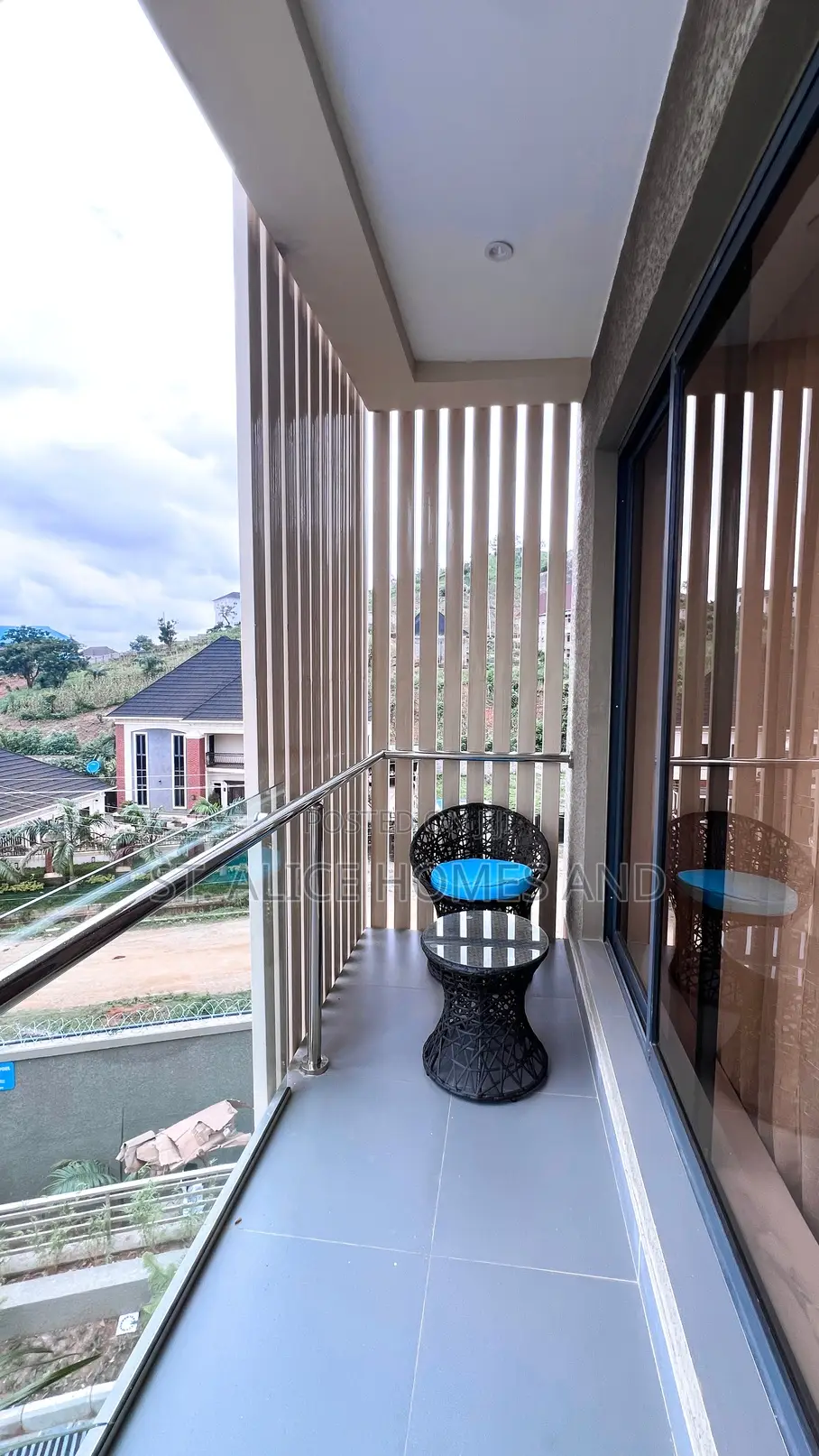 Ufuoma Carnelian Studio Apartment With Swimming Pool and Gym