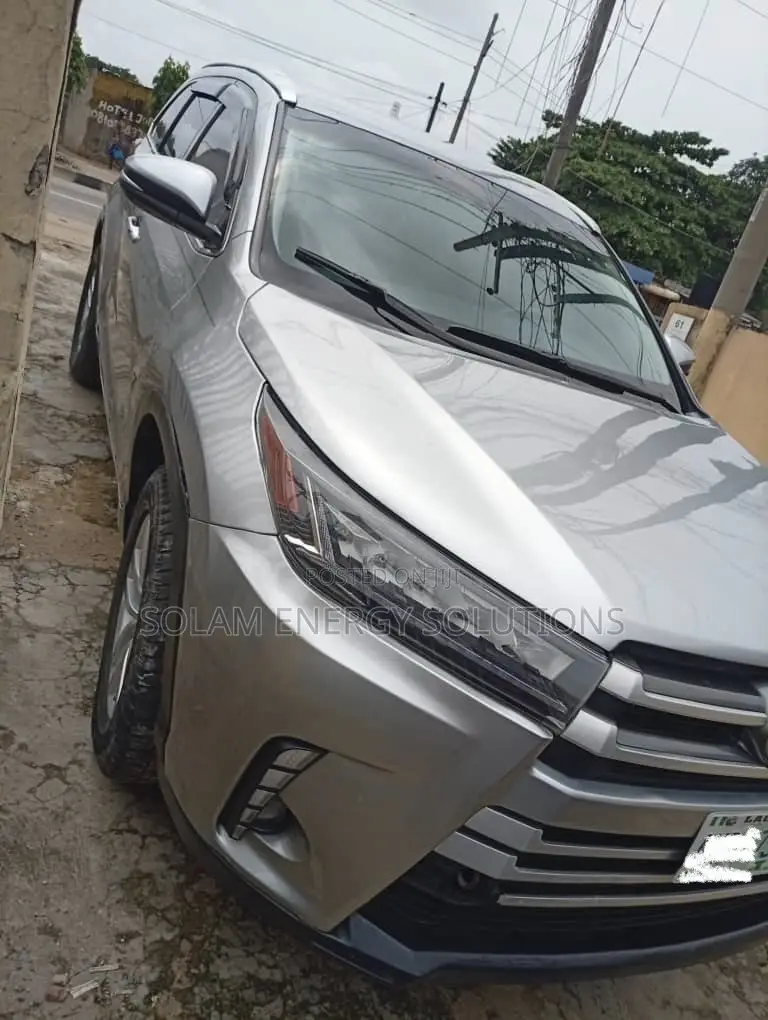 Toyota Highlander 2015 Silver
