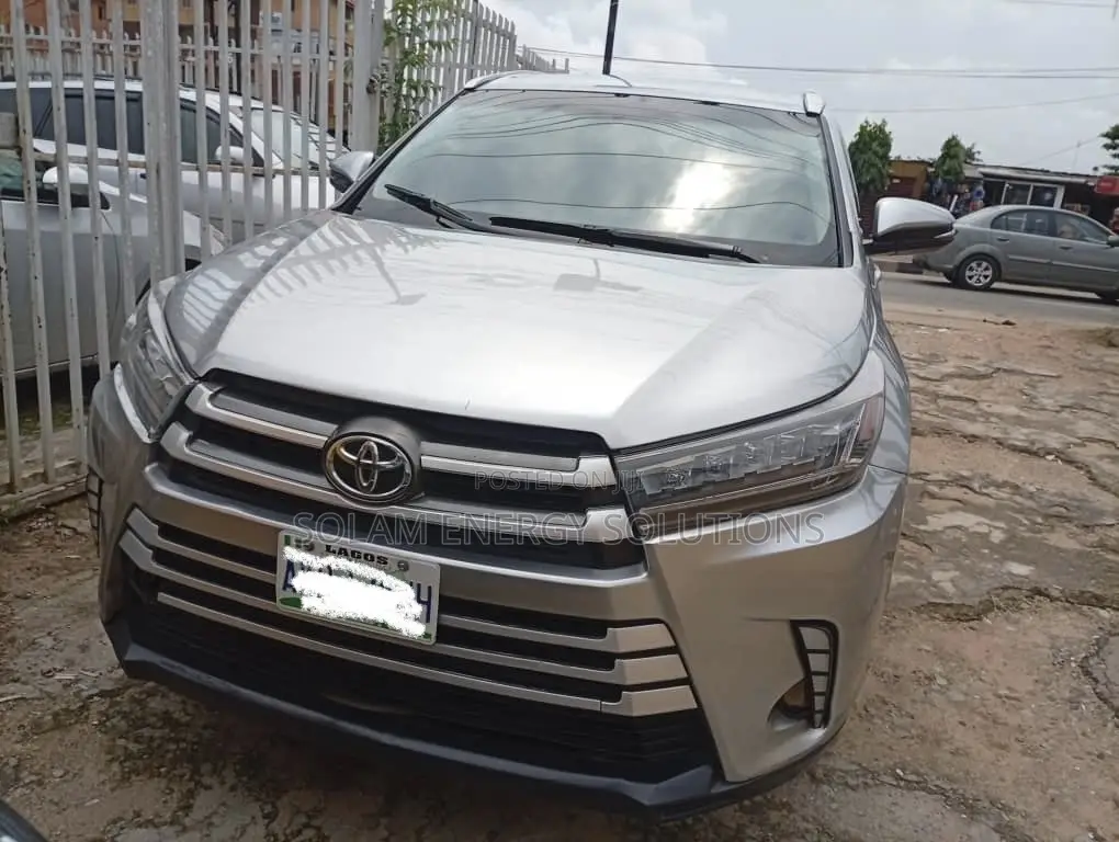 Toyota Highlander 2015 Silver