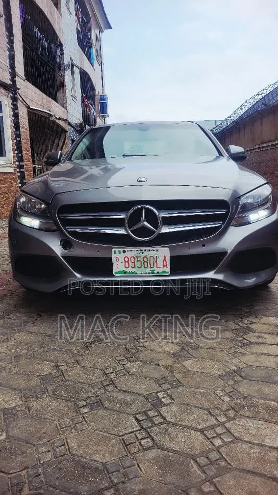 Mercedes-Benz C300 2015 Gray