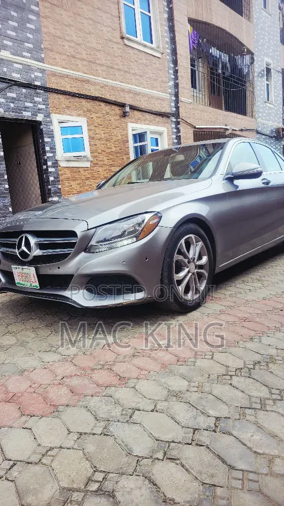 Mercedes-Benz C300 2015 Gray